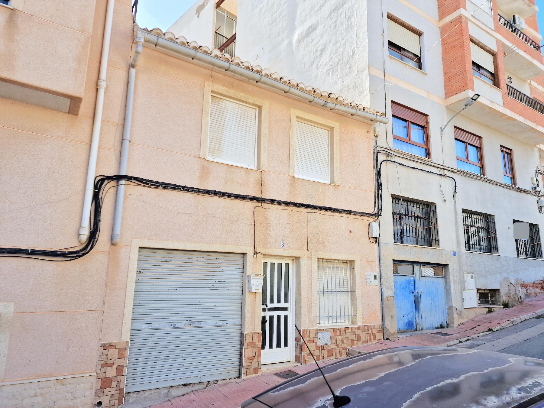 For sale of house in Monóvar-Monòver