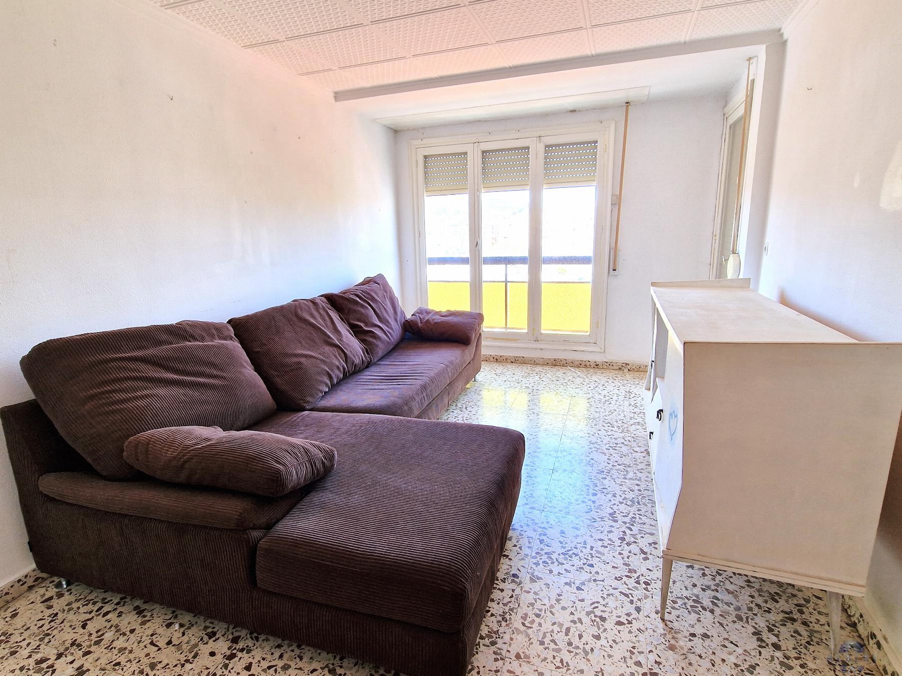 For sale of flat in Monóvar-Monòver