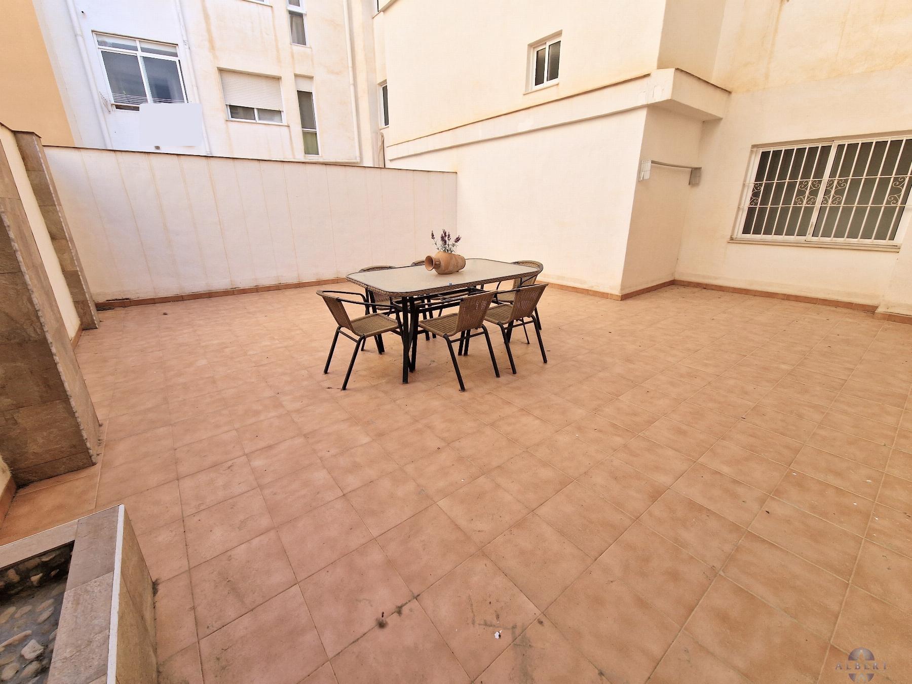 For sale of flat in Monóvar-Monòver