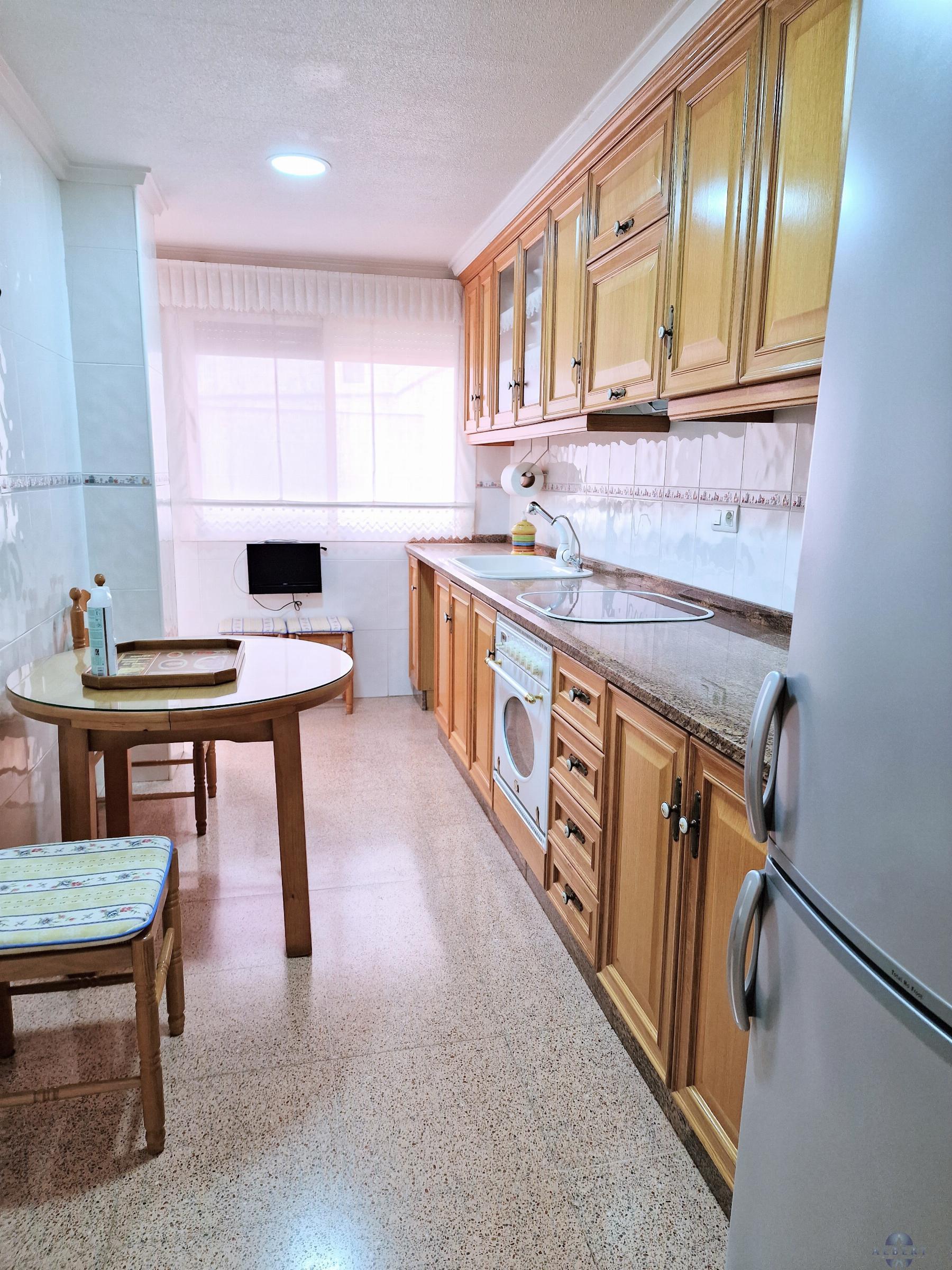 For sale of flat in Monóvar-Monòver