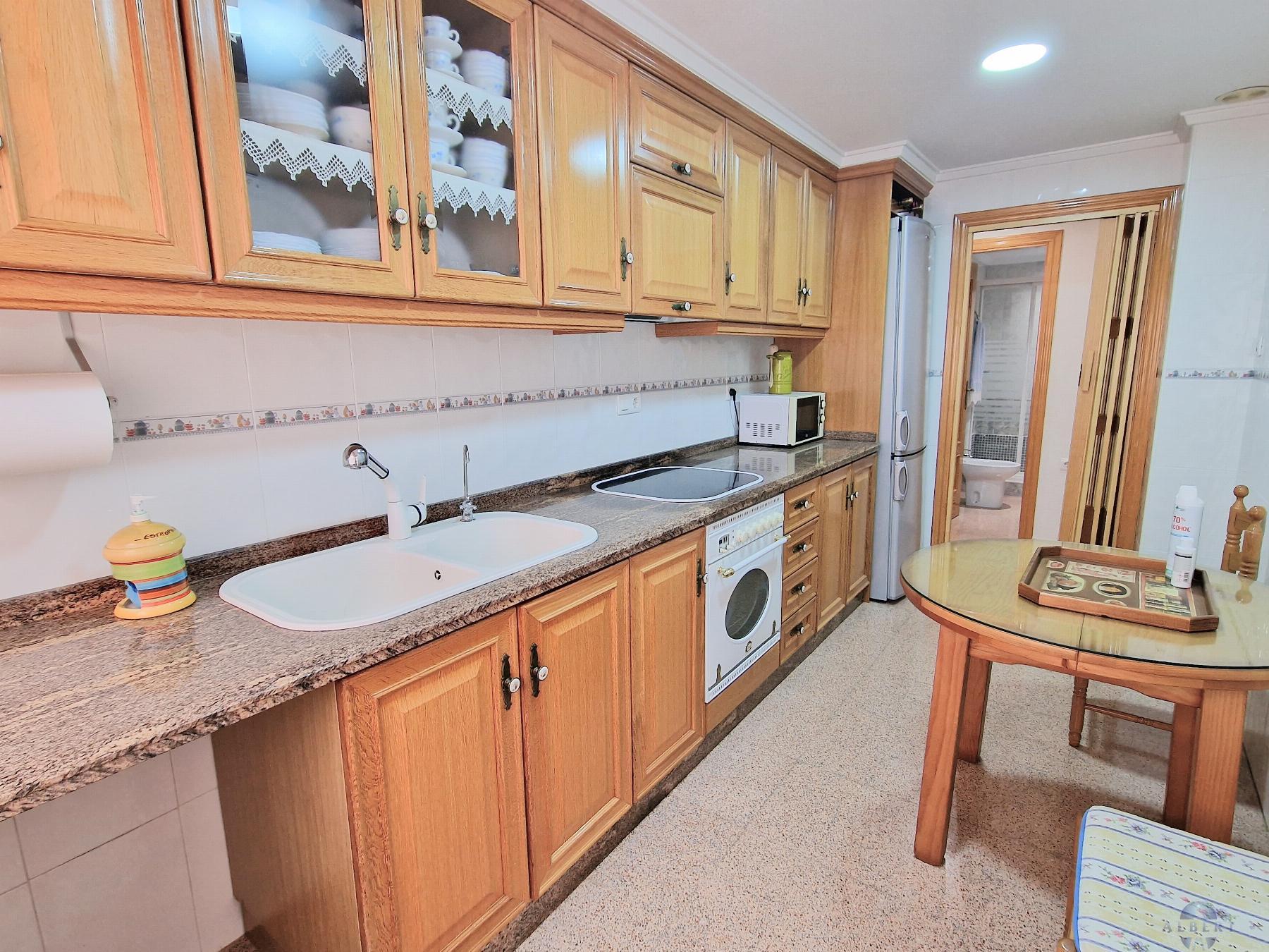 For sale of flat in Monóvar-Monòver