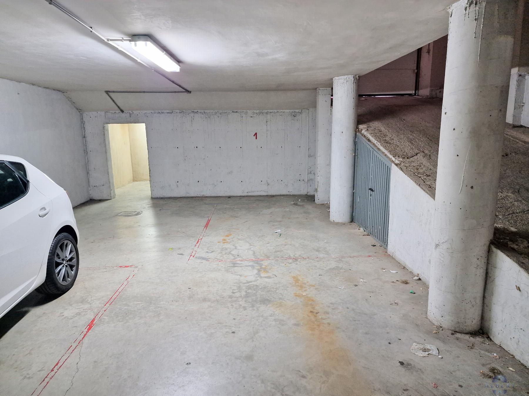 For sale of flat in Monóvar-Monòver