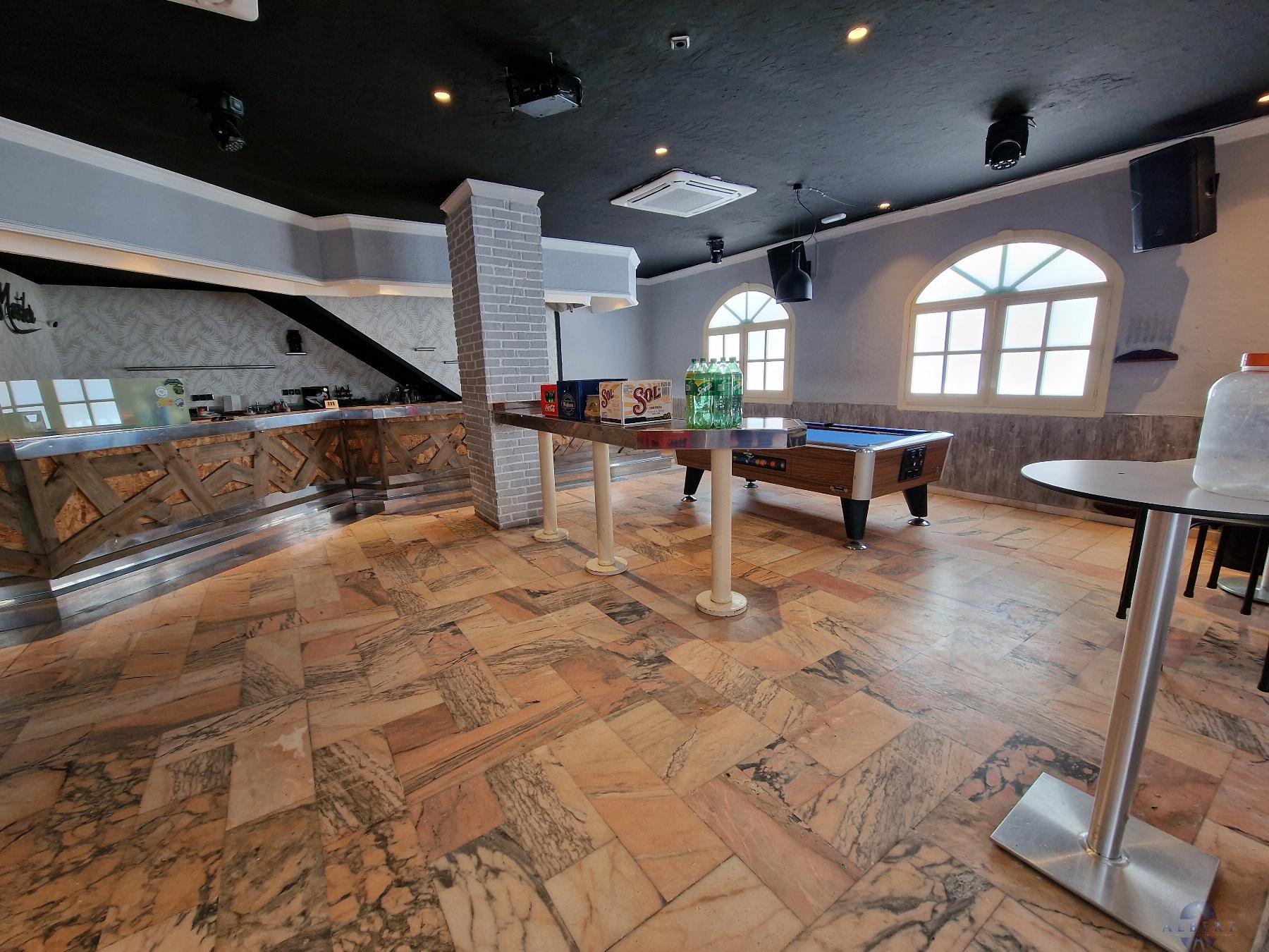 For sale of house in Monóvar-Monòver