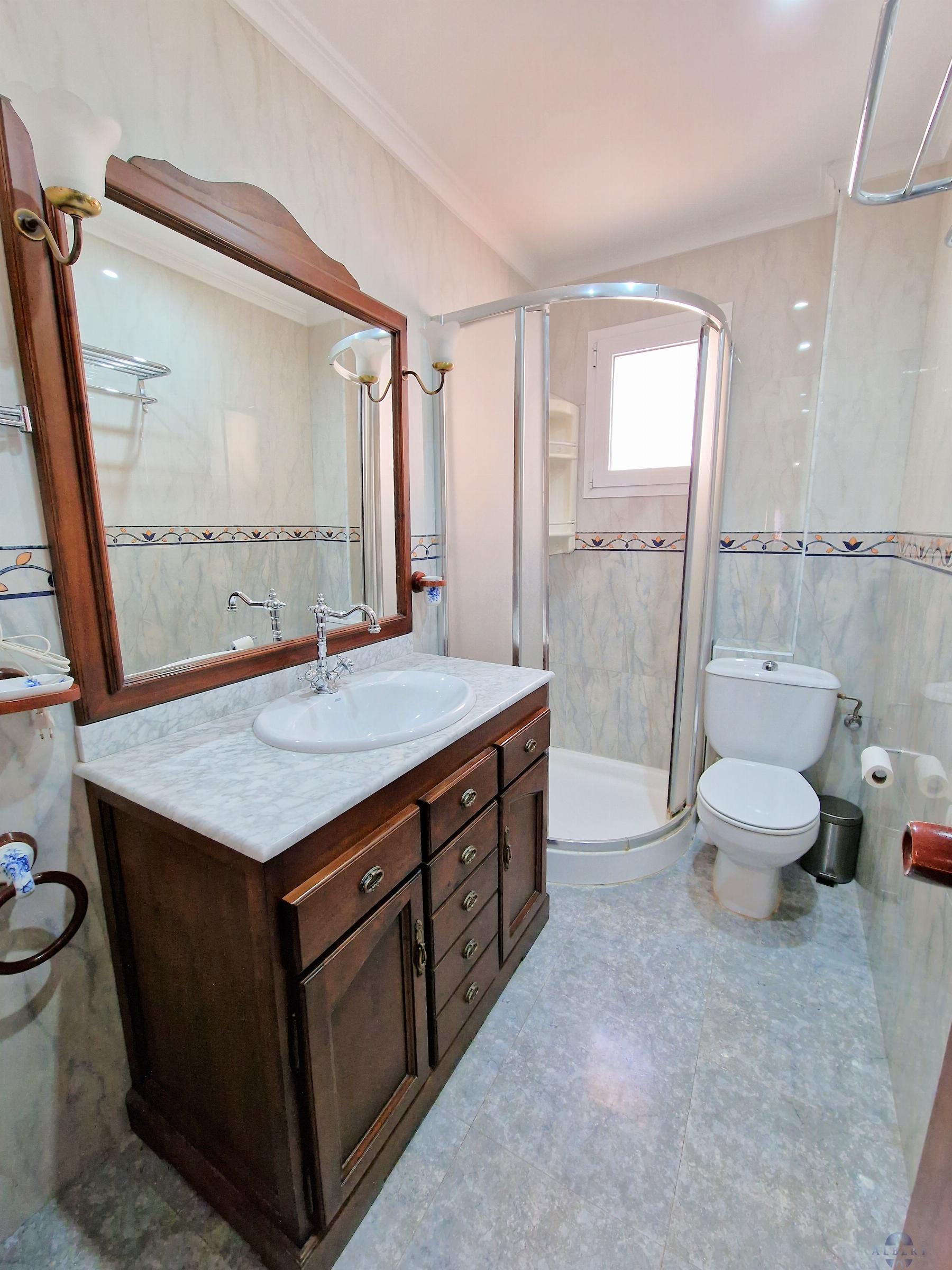 For sale of flat in Monóvar-Monòver