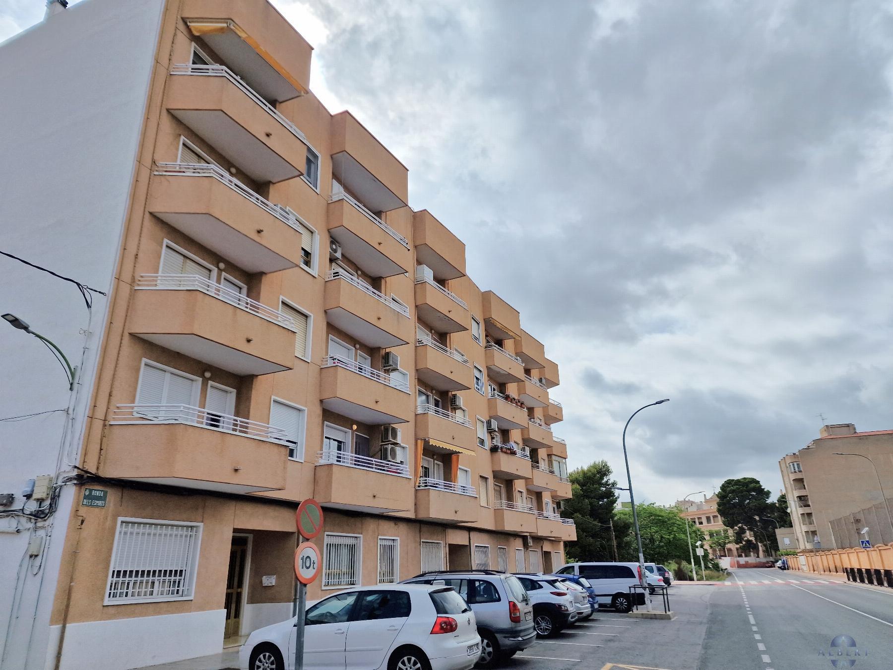 For sale of flat in Monóvar-Monòver