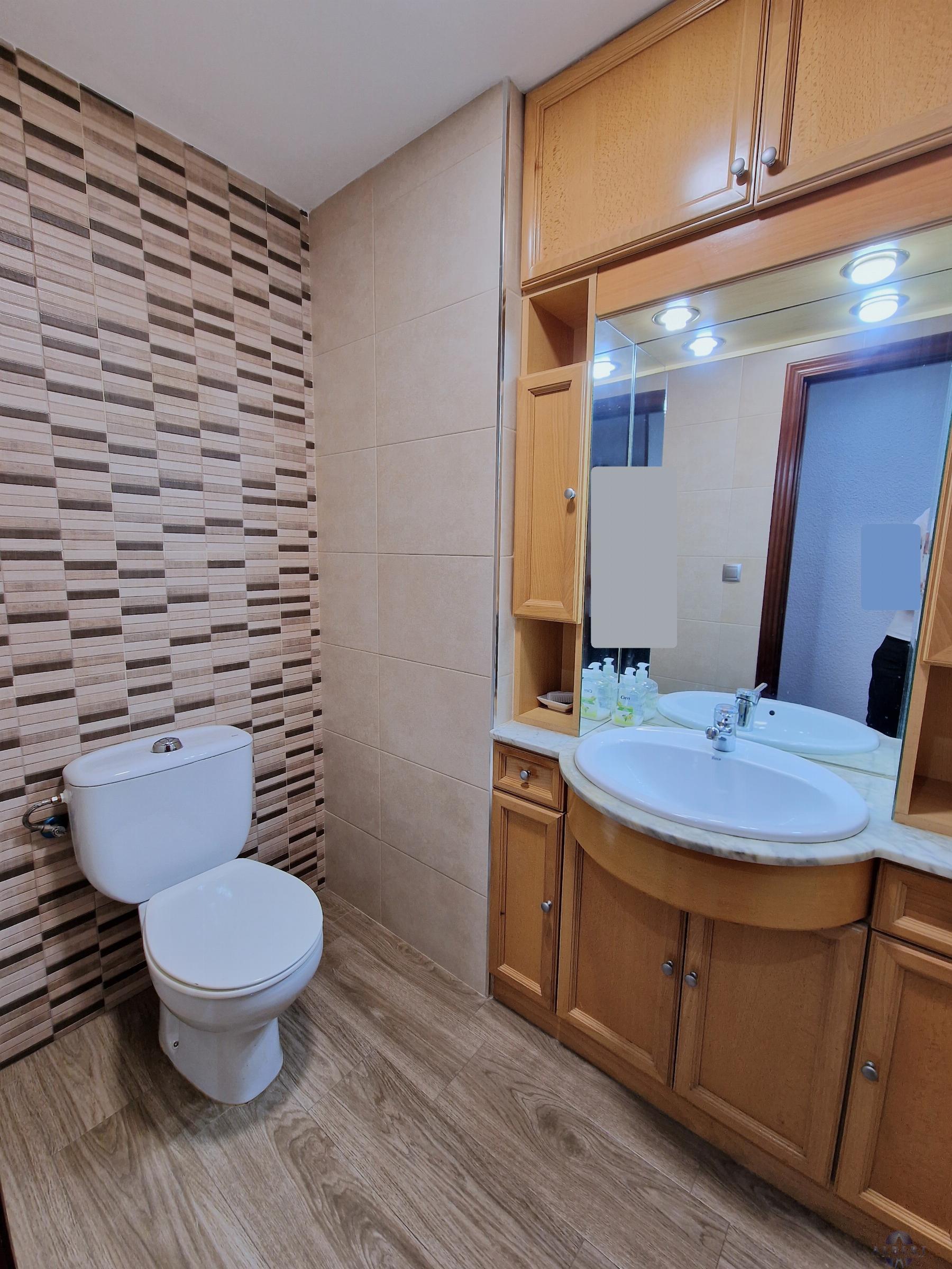 For sale of flat in Monóvar-Monòver