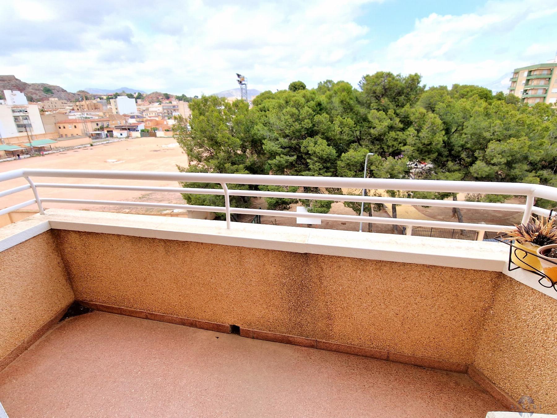 For sale of flat in Monóvar-Monòver