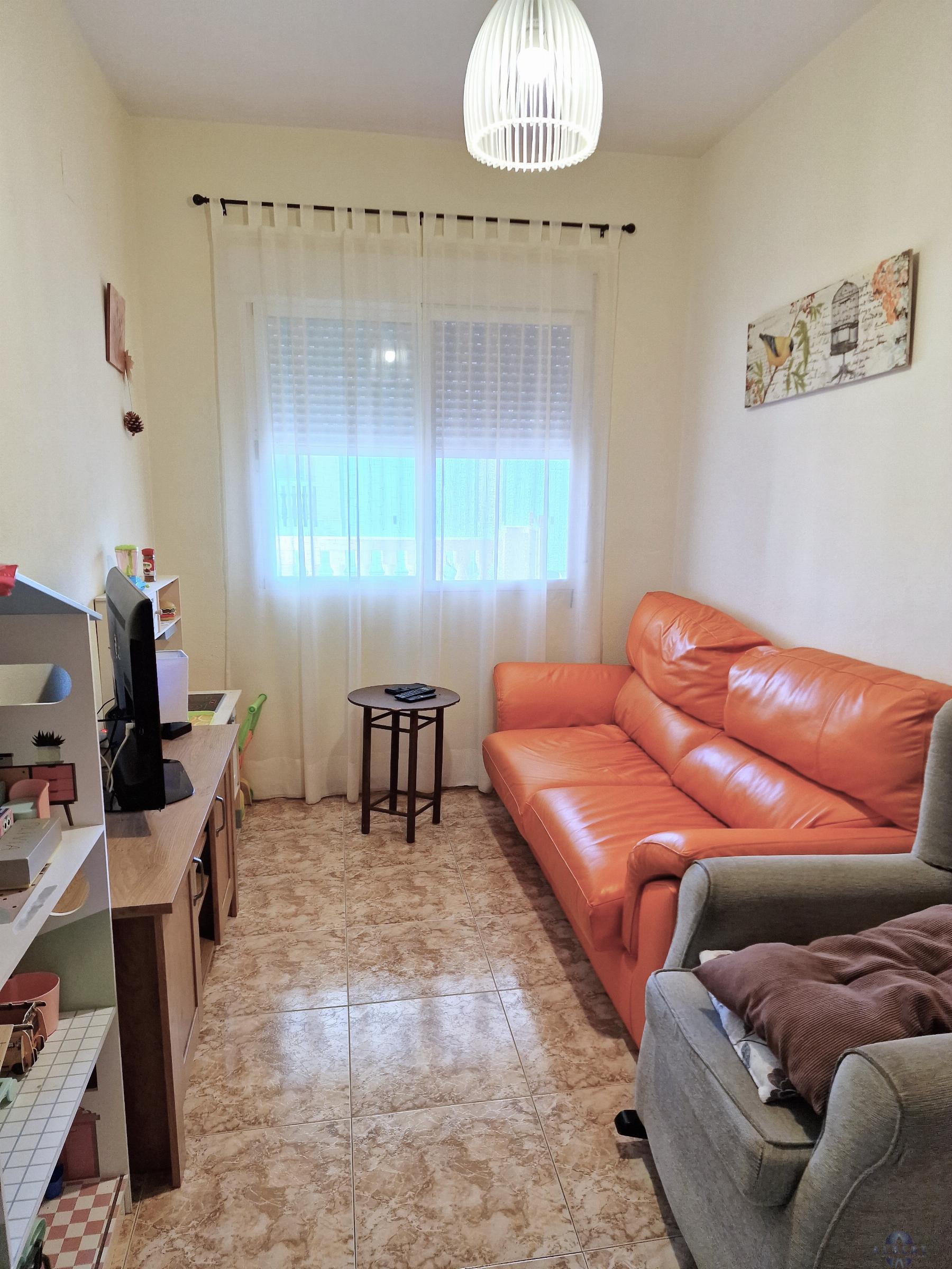 For sale of house in Monóvar-Monòver