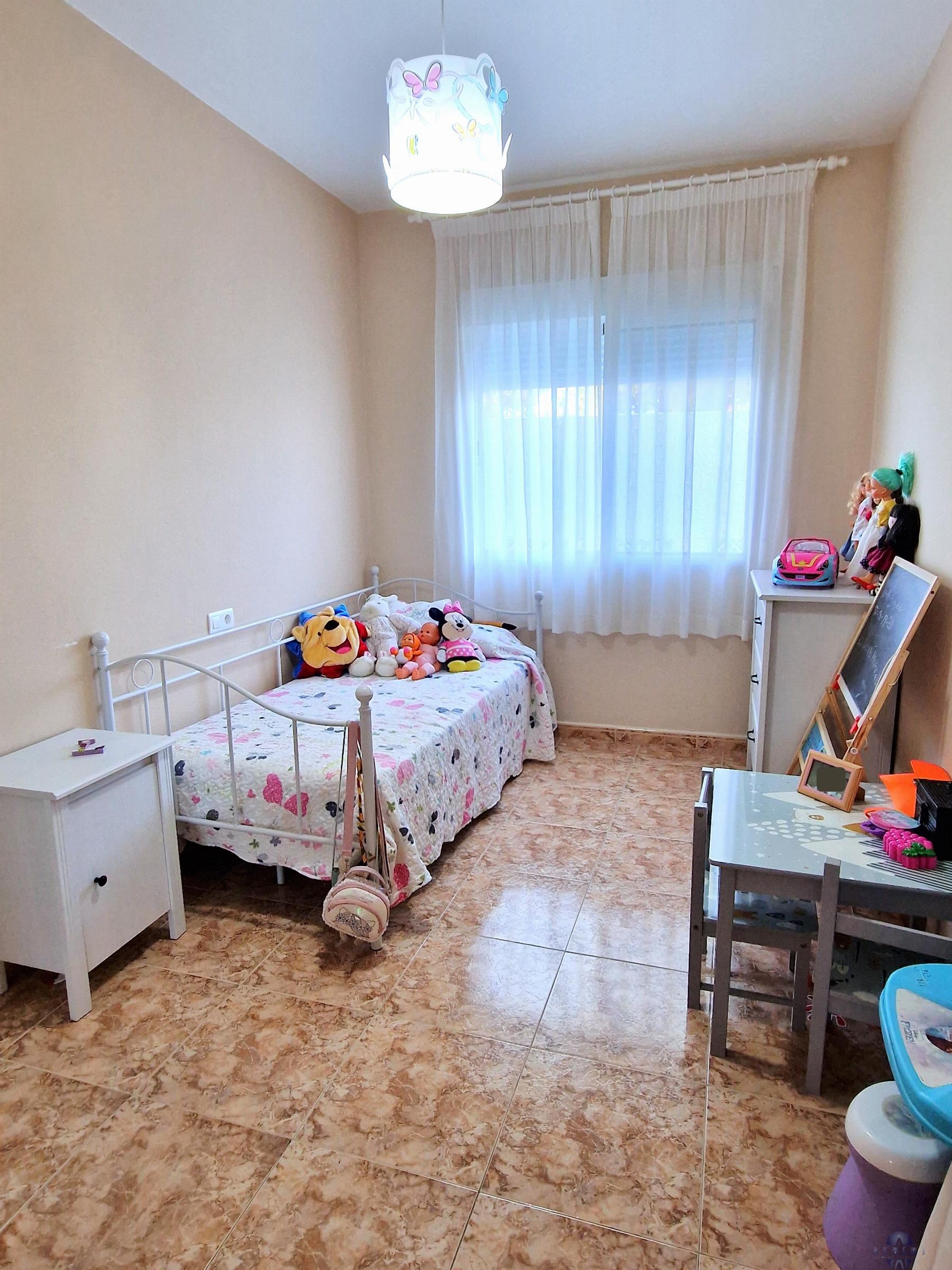For sale of house in Monóvar-Monòver