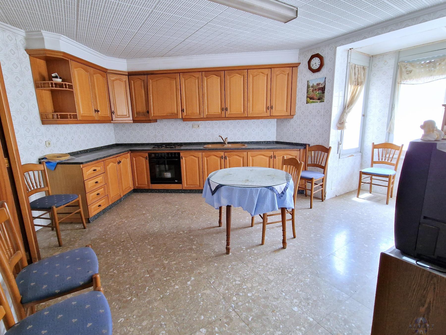 For sale of house in Novelda