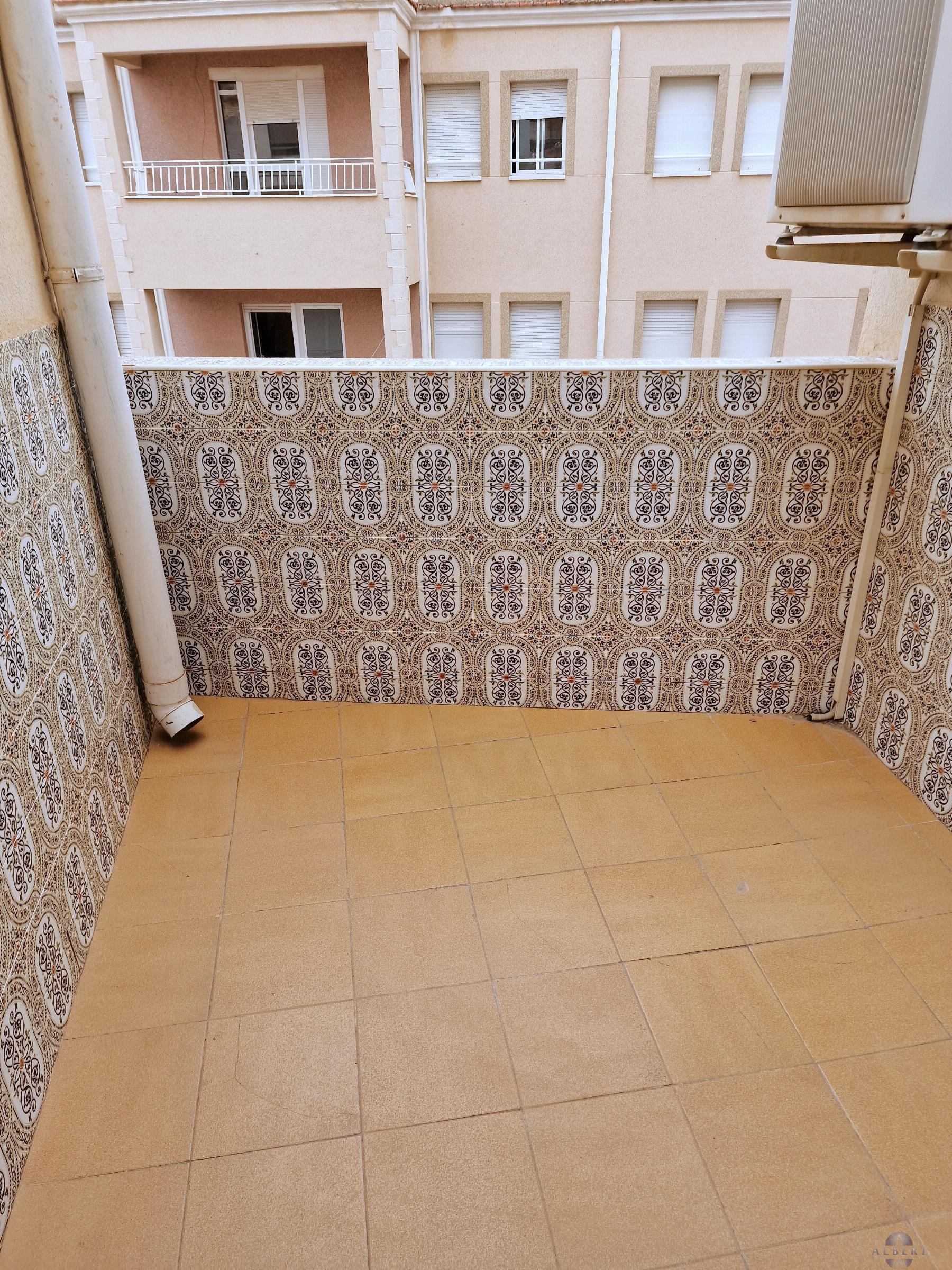 For sale of house in Monóvar-Monòver