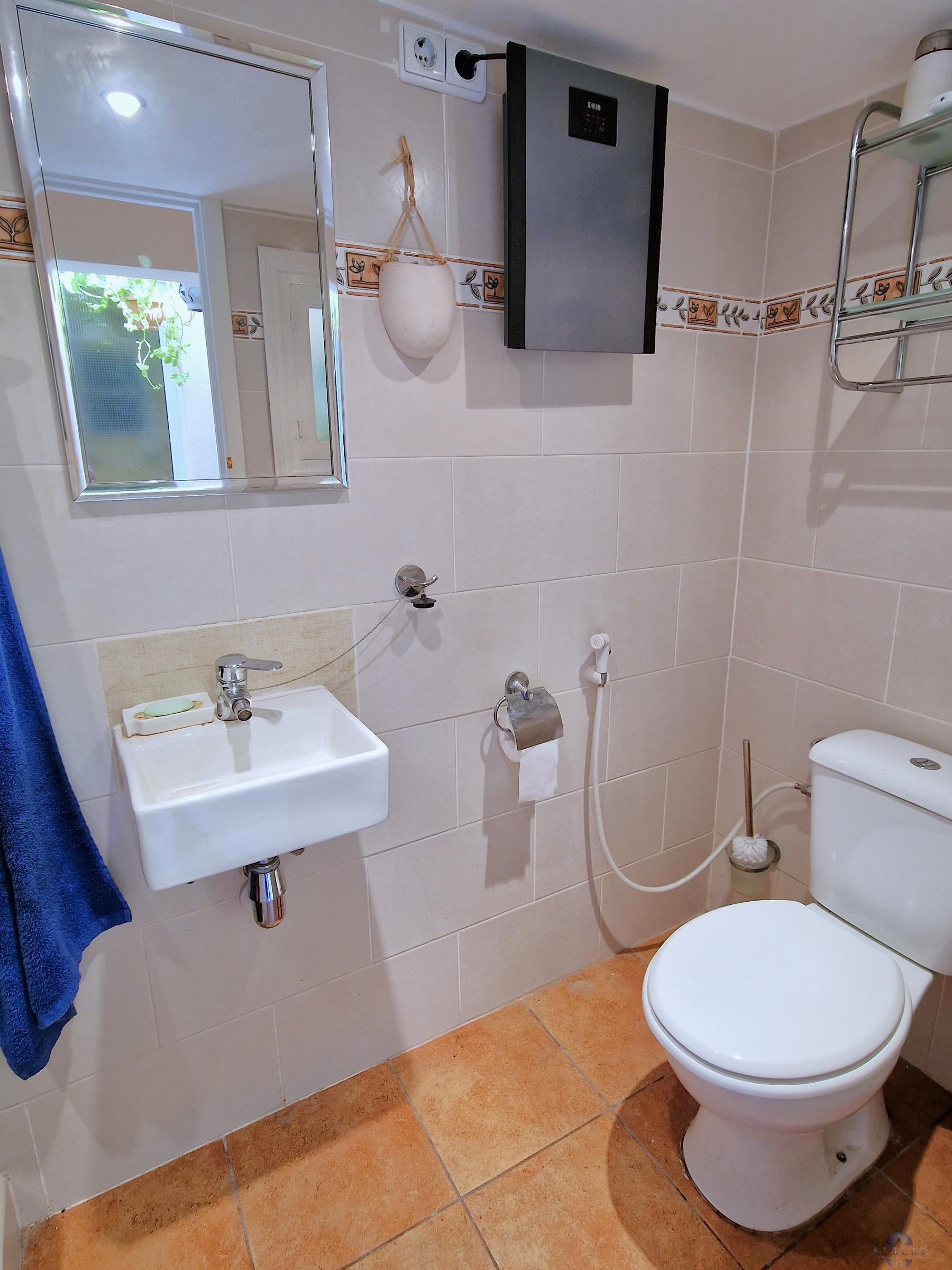 For sale of house in Monóvar-Monòver