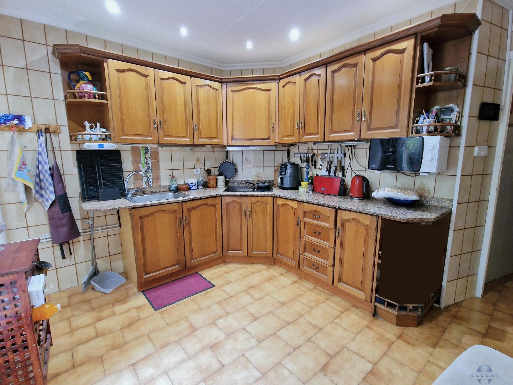 For sale of house in Monóvar-Monòver