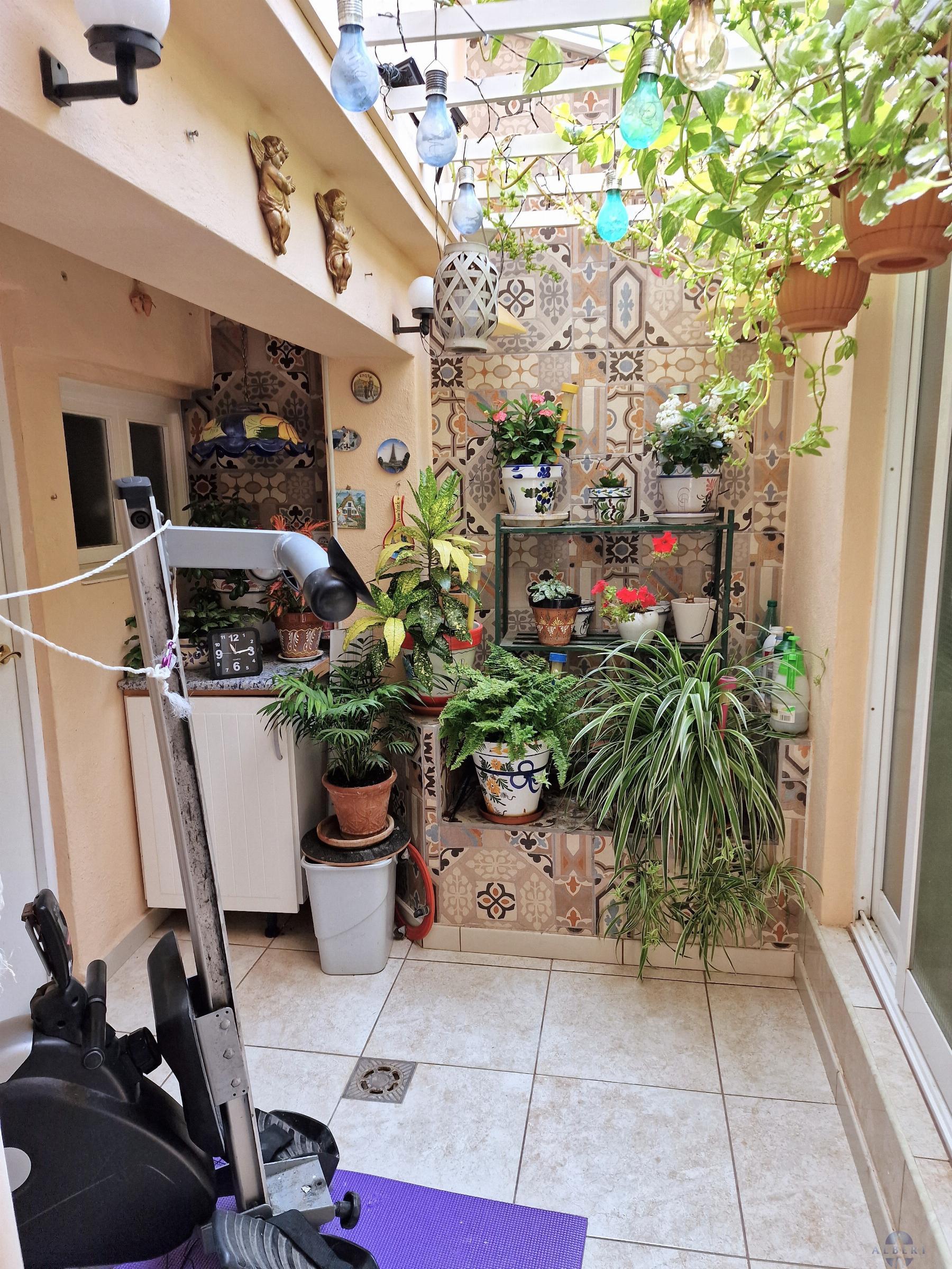 For sale of house in Monóvar-Monòver