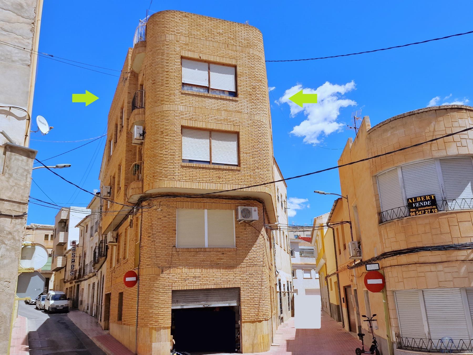 For sale of flat in Monóvar-Monòver