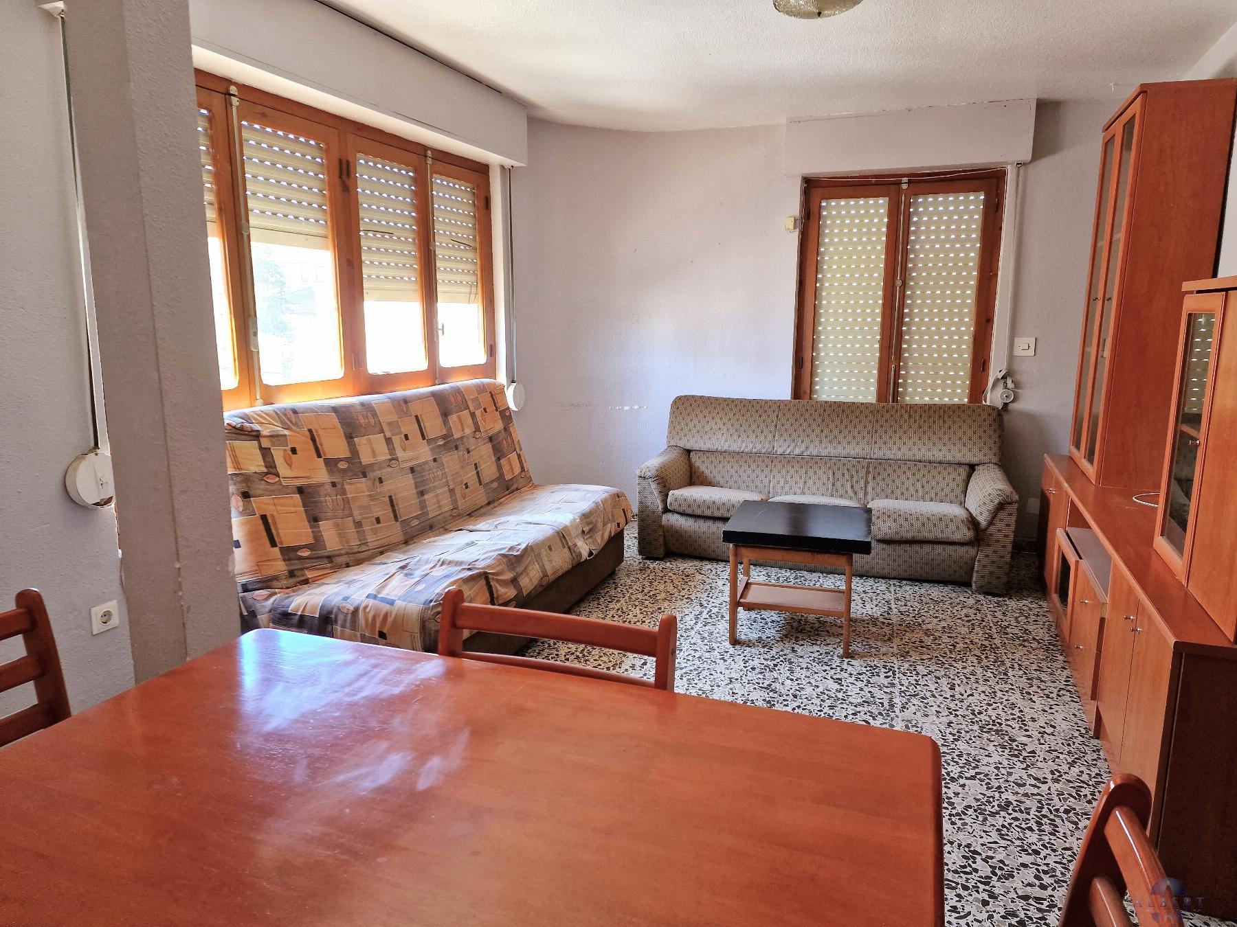 For sale of flat in Monóvar-Monòver