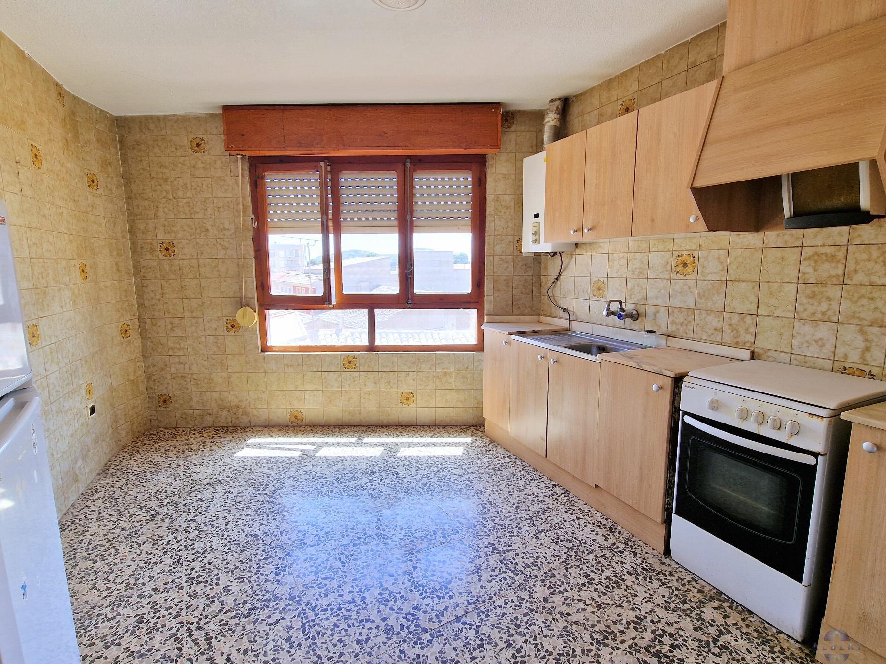 For sale of flat in Monóvar-Monòver