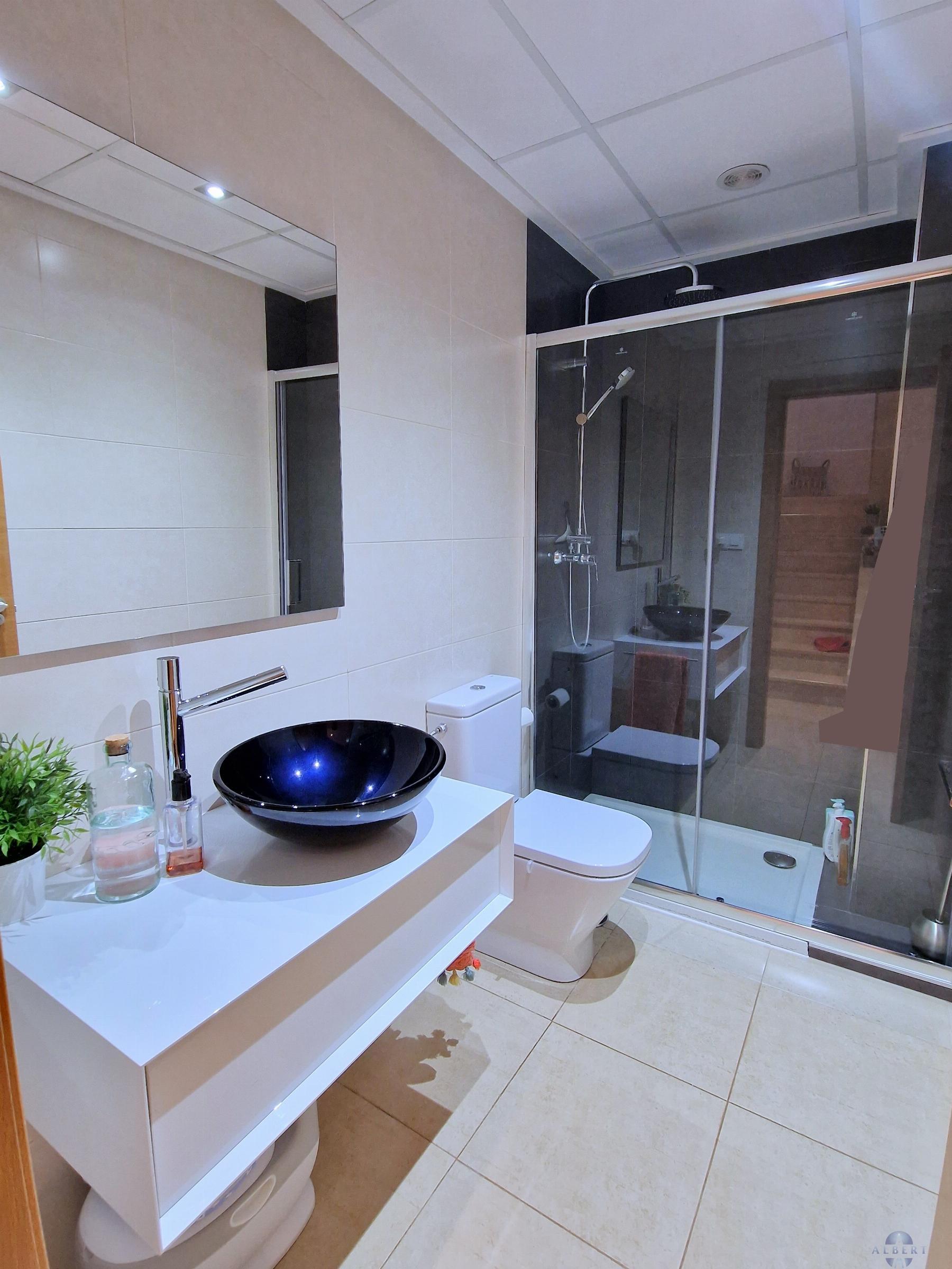 For sale of house in Monóvar-Monòver