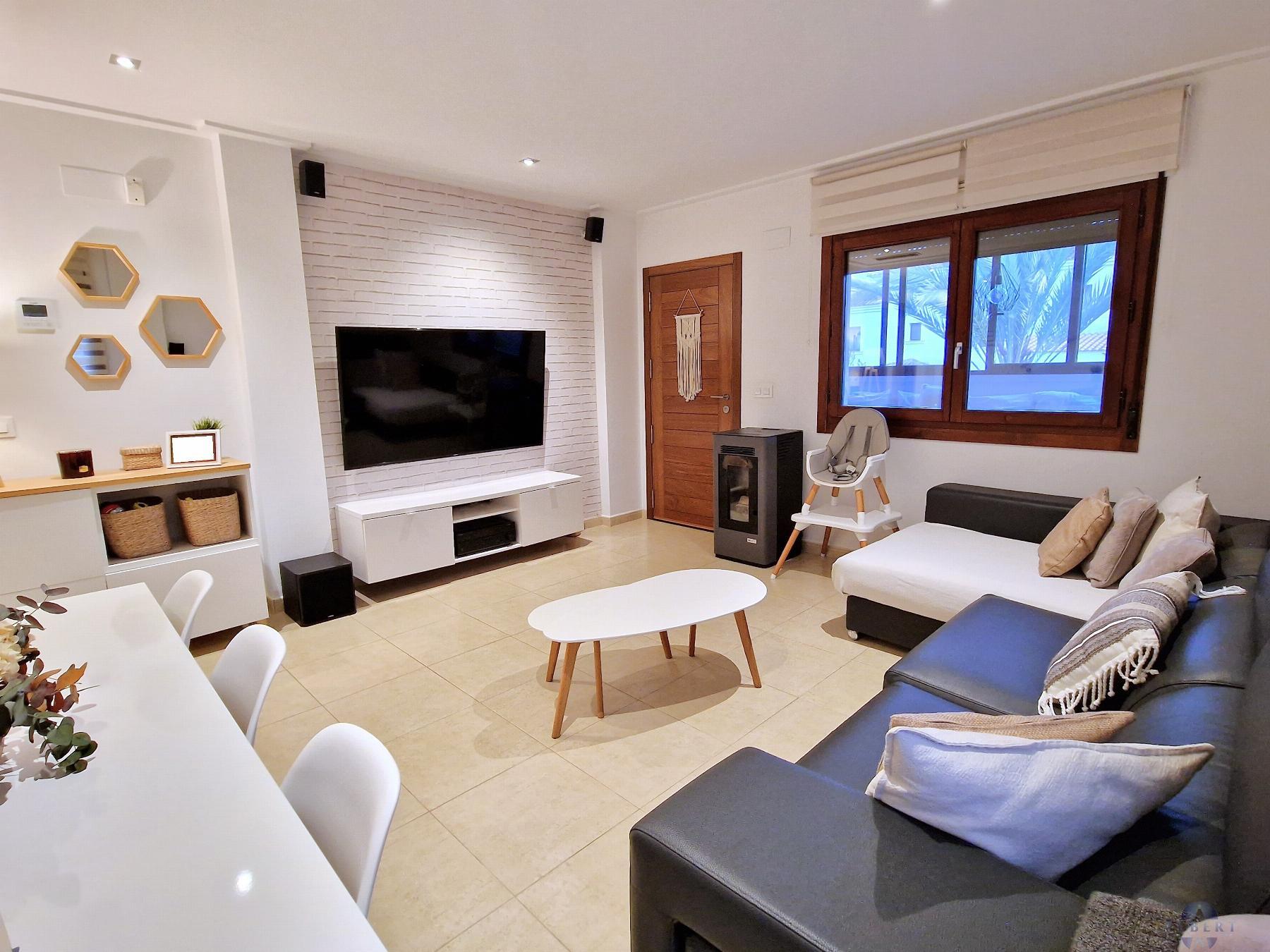 For sale of house in Monóvar-Monòver