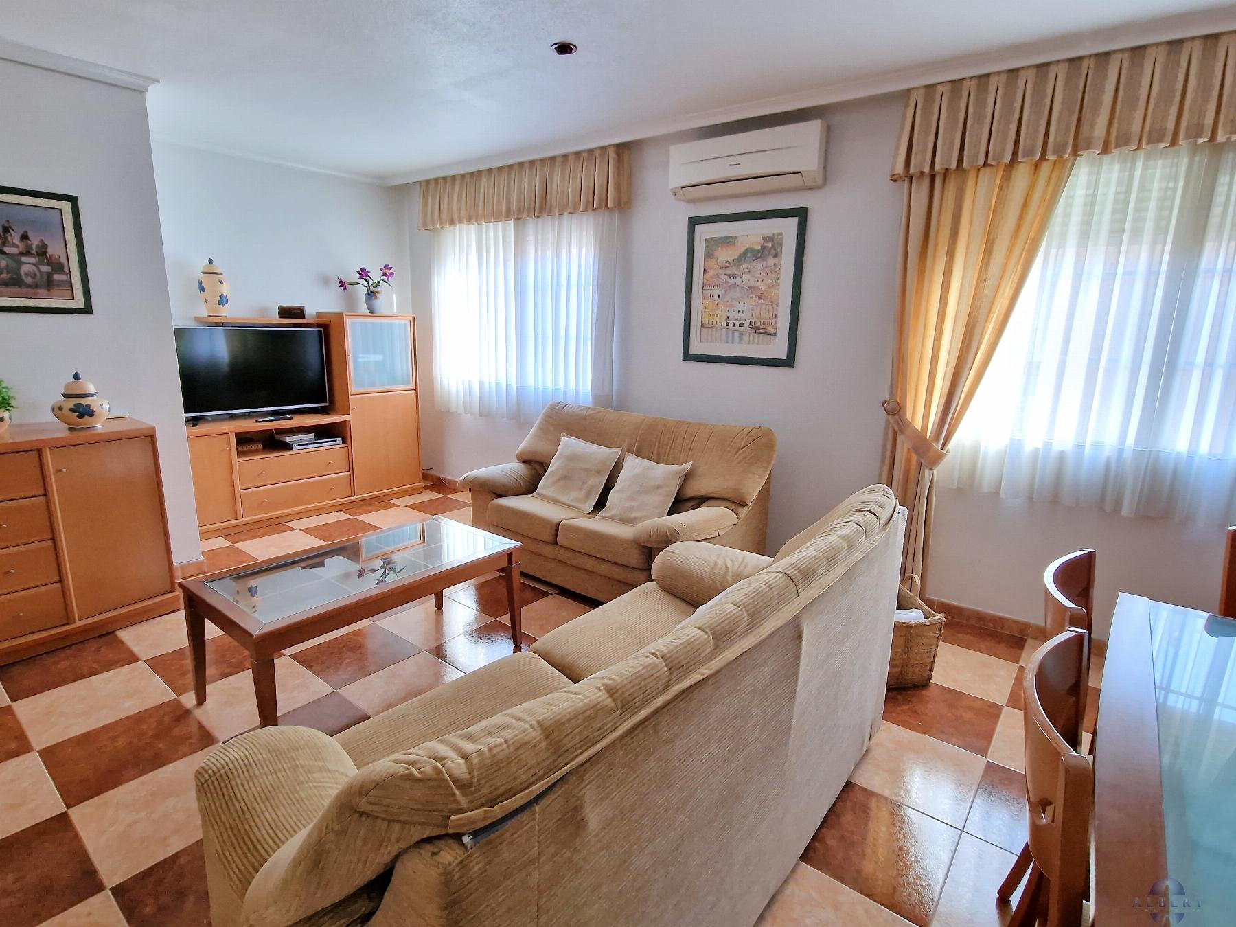 For sale of house in Monóvar-Monòver