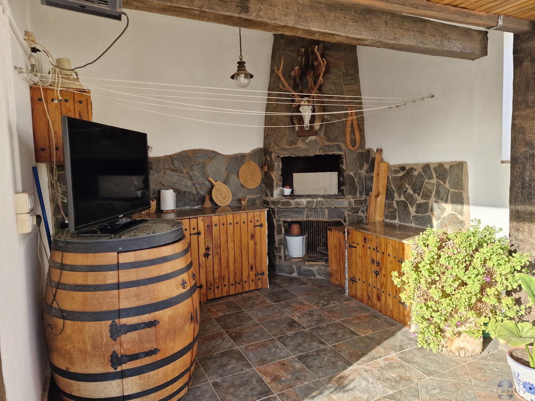 For sale of house in Monóvar-Monòver