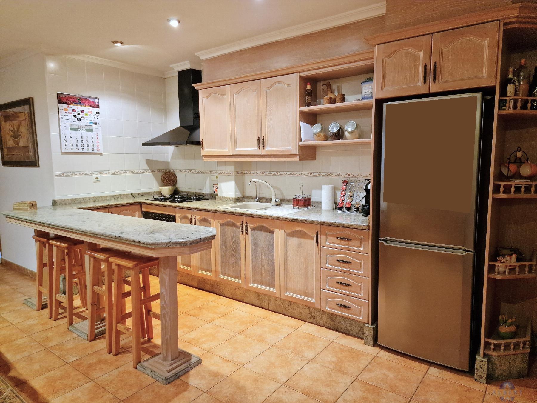 For sale of house in Monóvar-Monòver