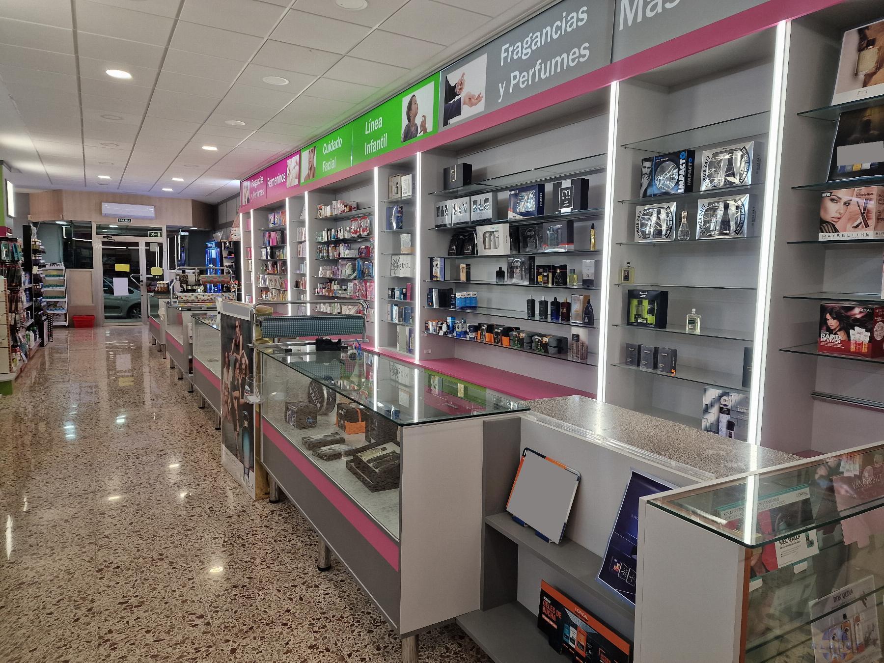 For share of commercial in Monóvar-Monòver