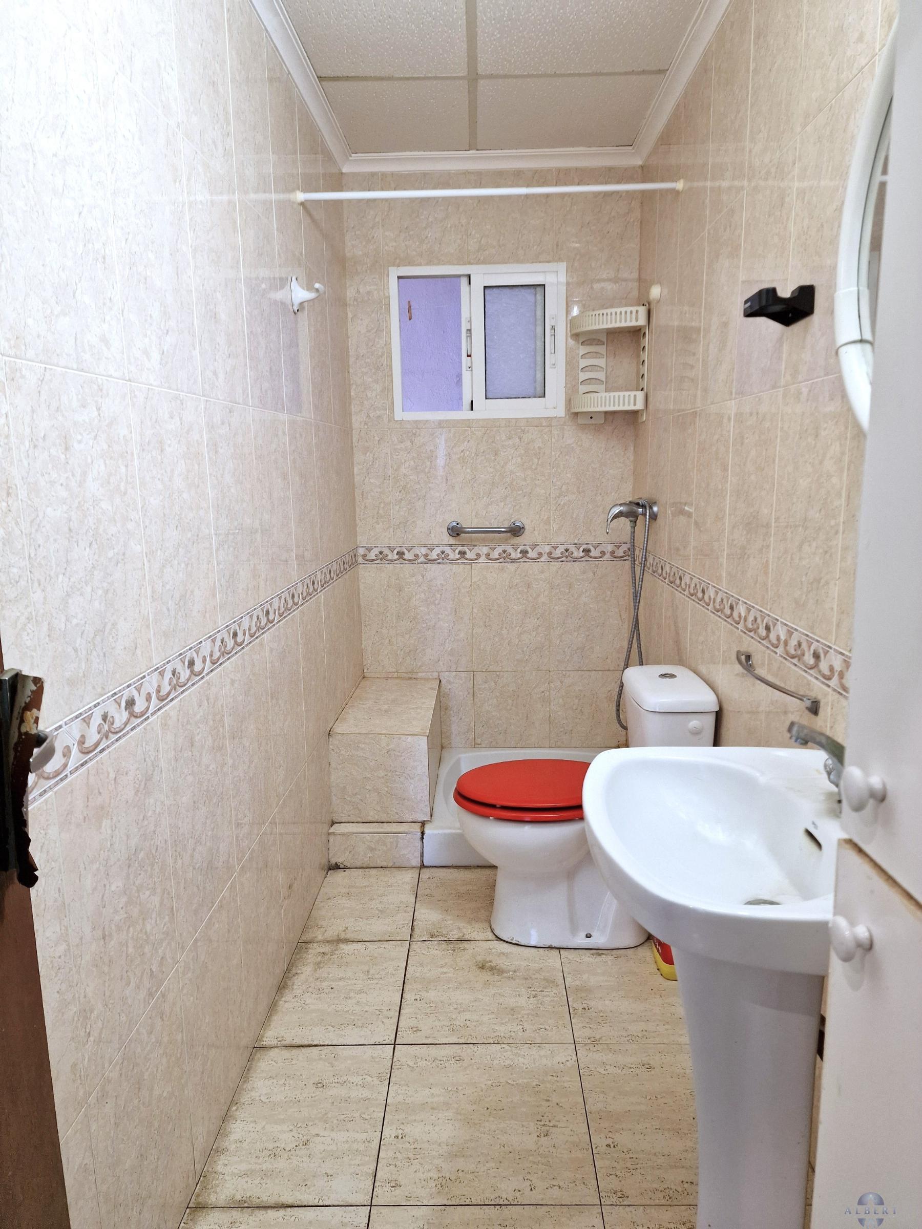 For sale of flat in Monóvar-Monòver