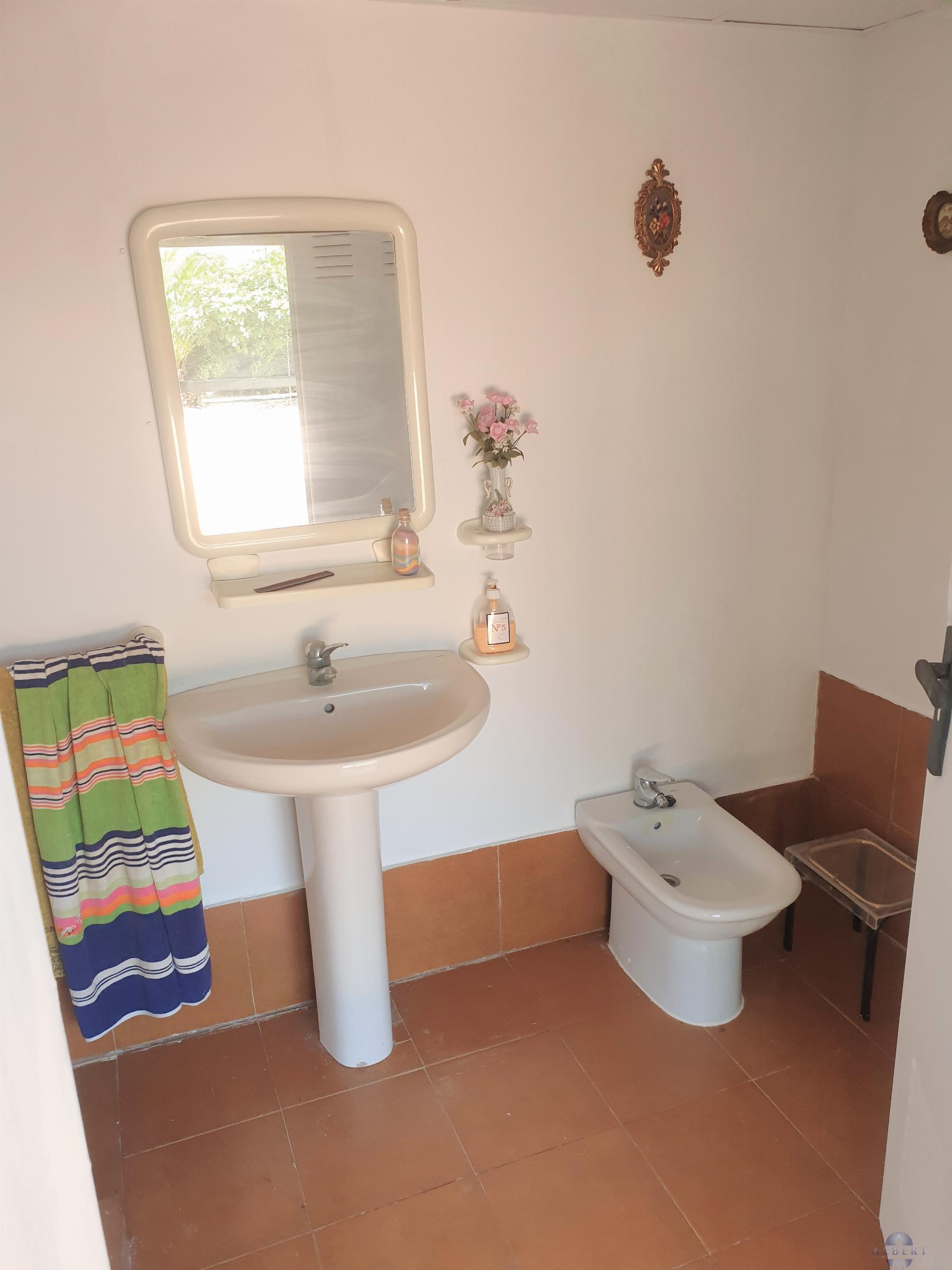 For sale of chalet in Monóvar-Monòver