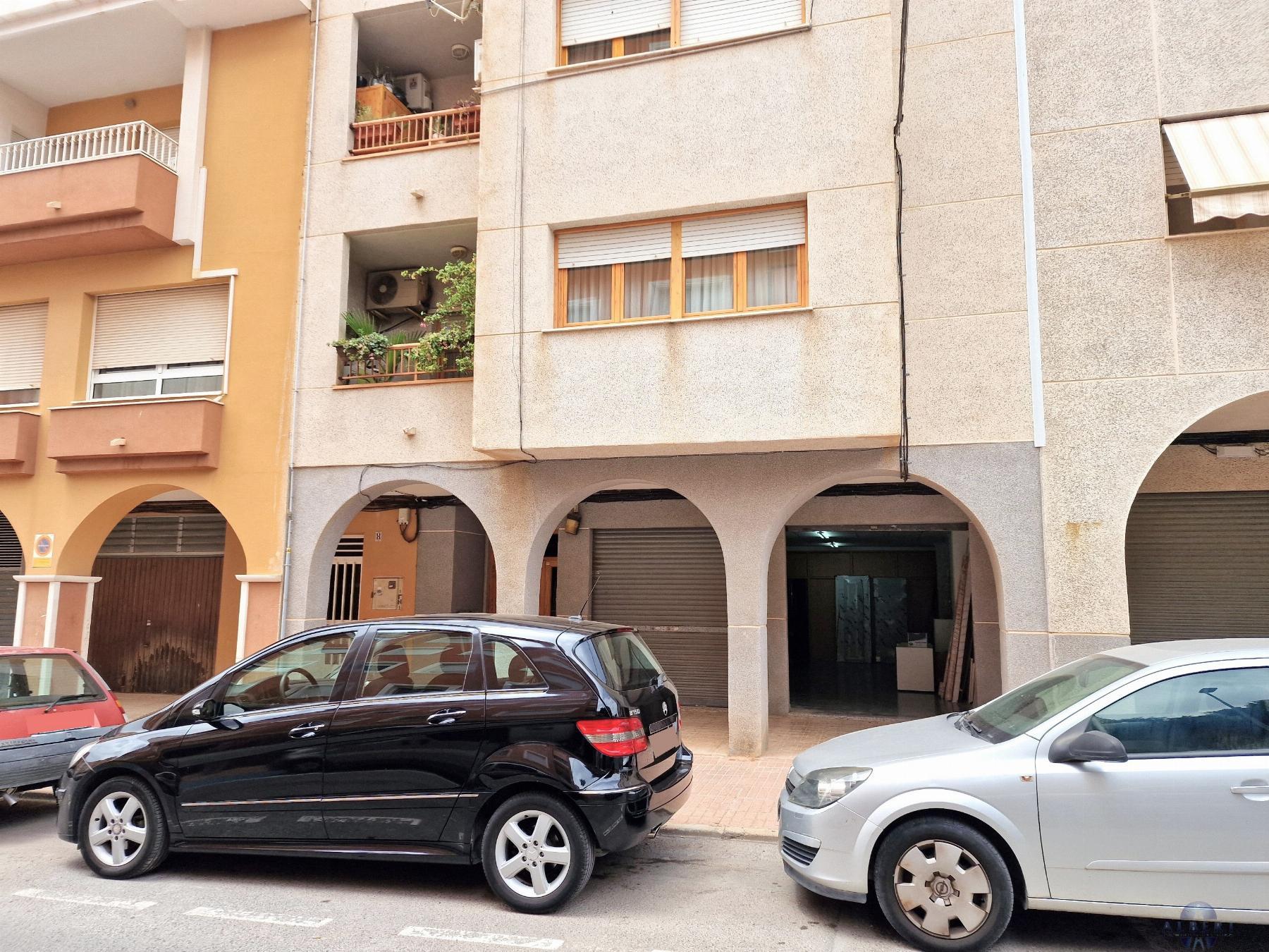 For sale of commercial in Monóvar-Monòver