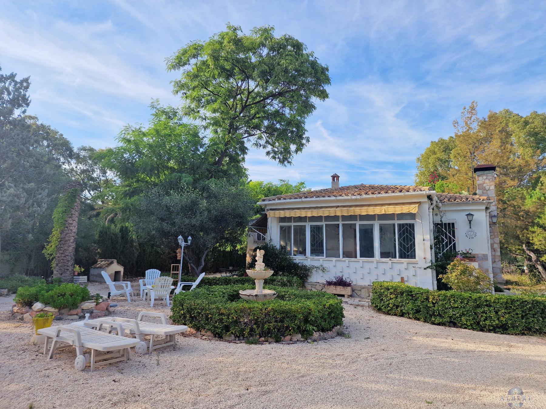 For sale of chalet in Monóvar-Monòver