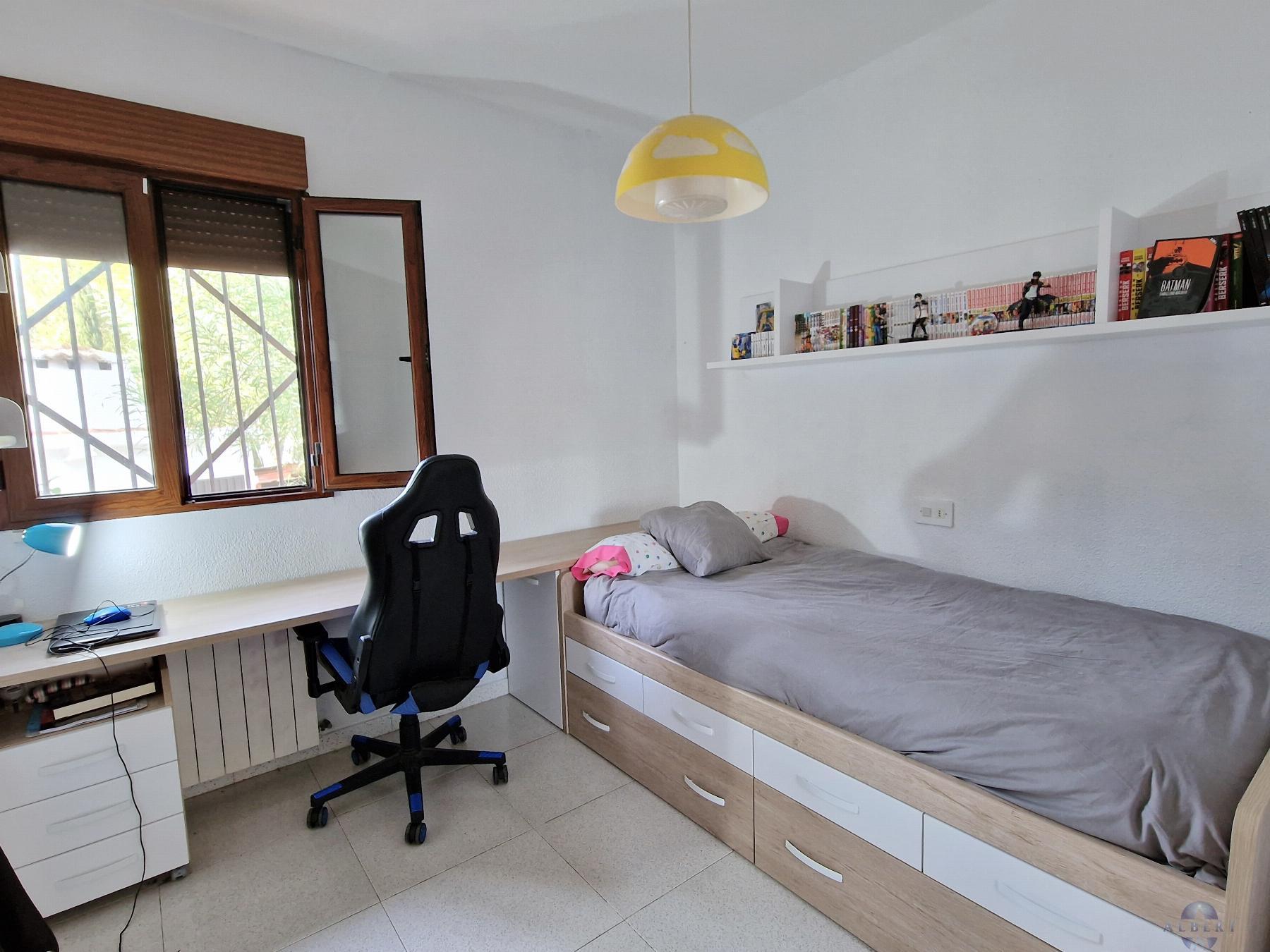For sale of chalet in Monóvar-Monòver