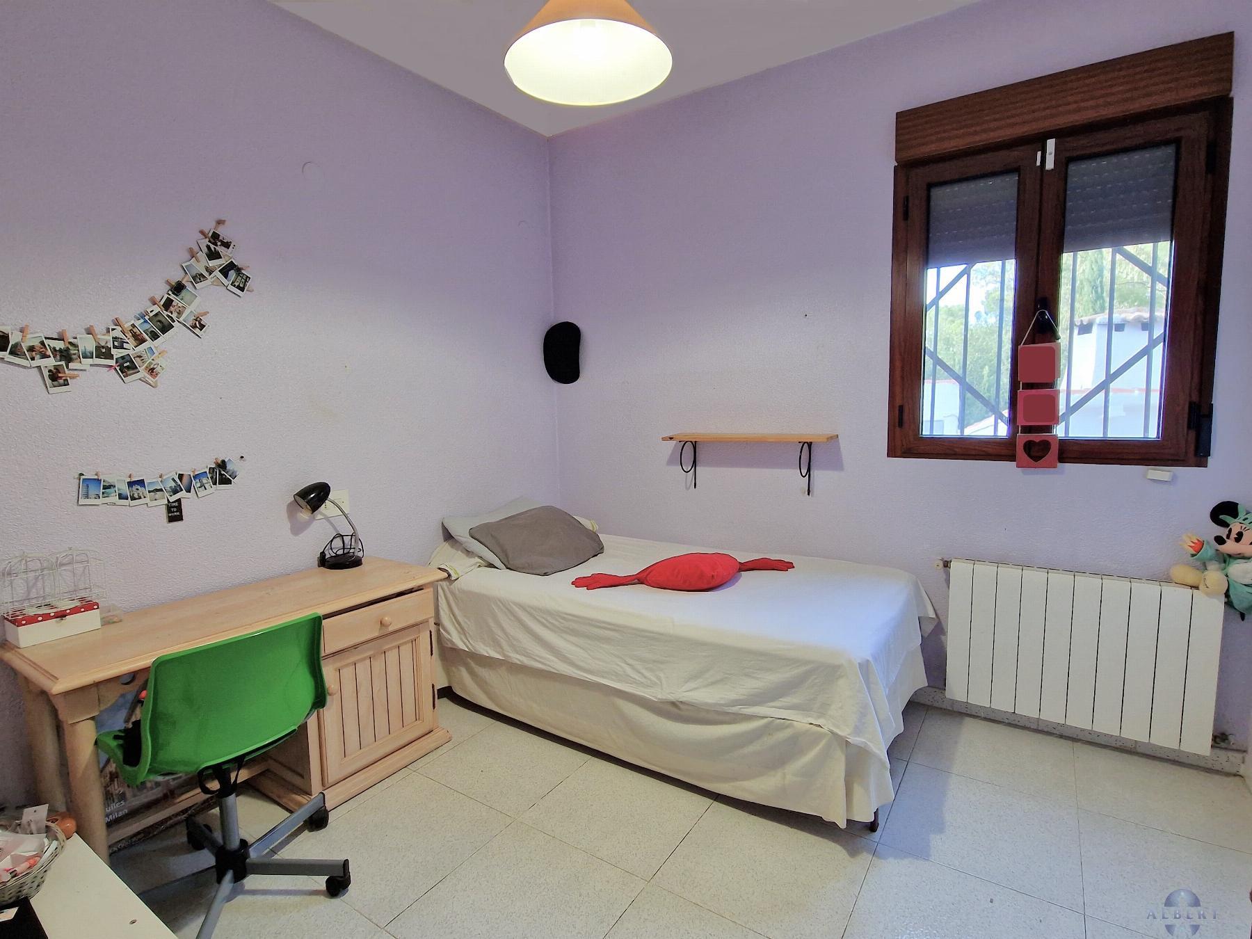 For sale of chalet in Monóvar-Monòver