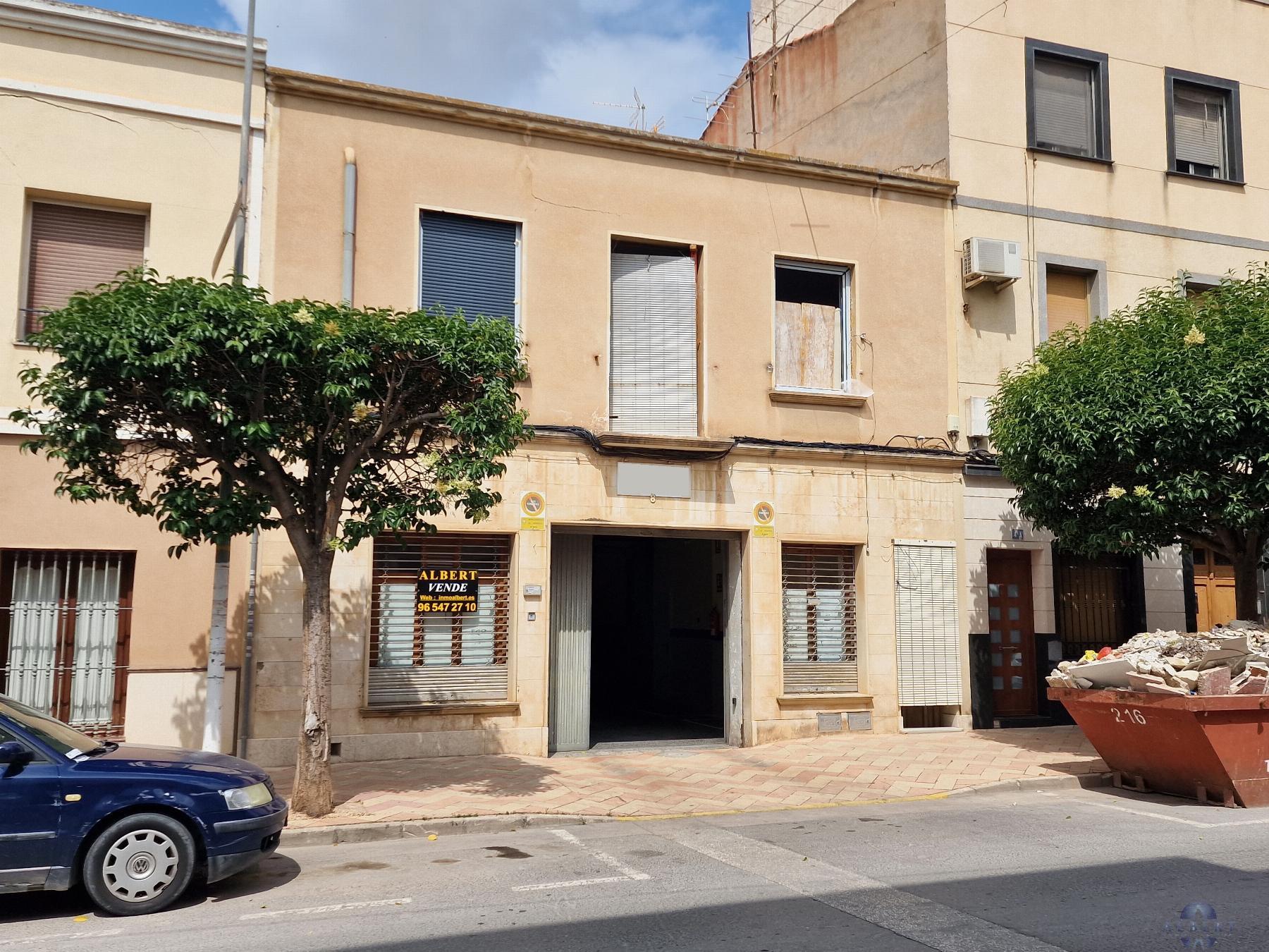 Venta de local comercial en Monóvar-Monòver