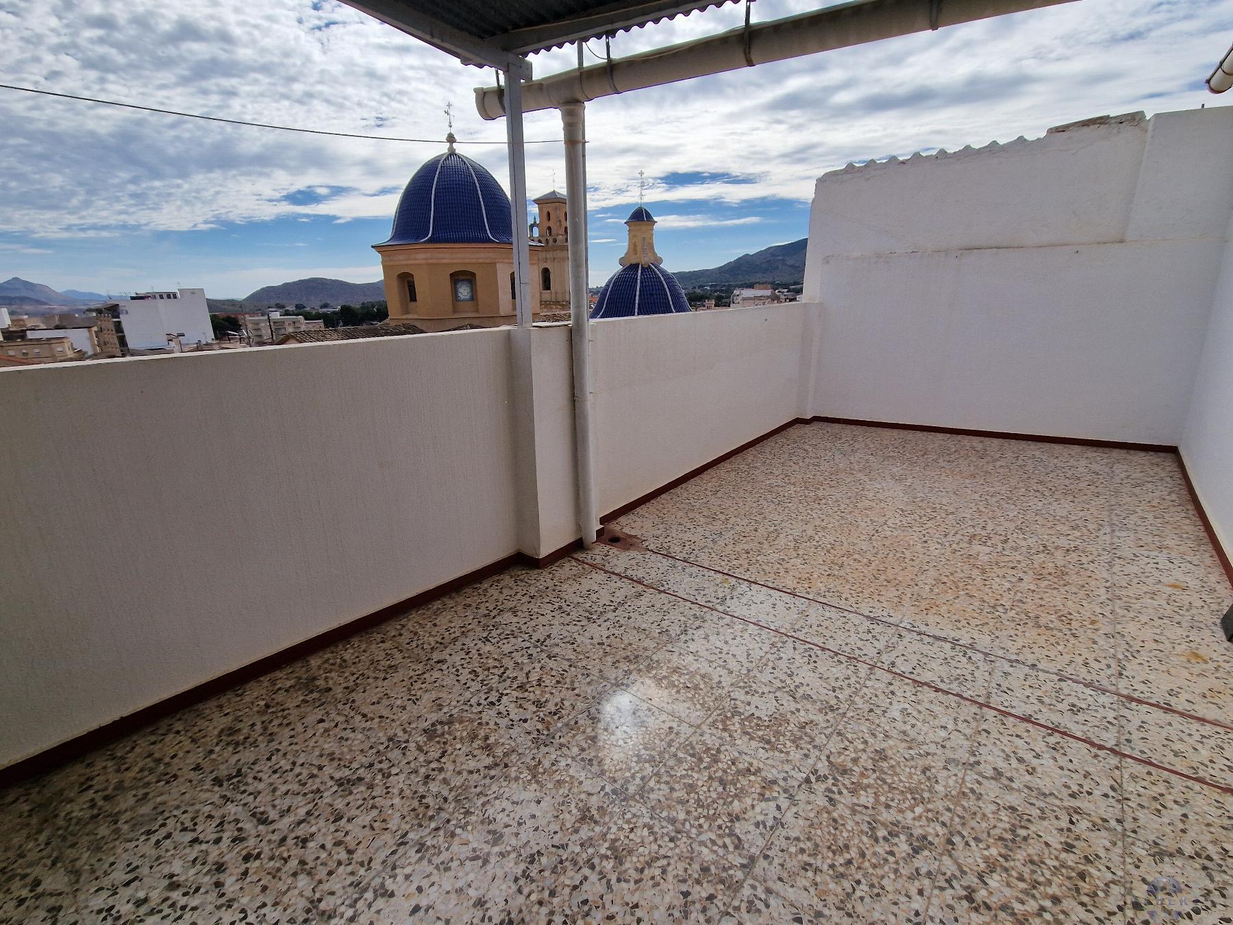 For sale of house in Monóvar-Monòver