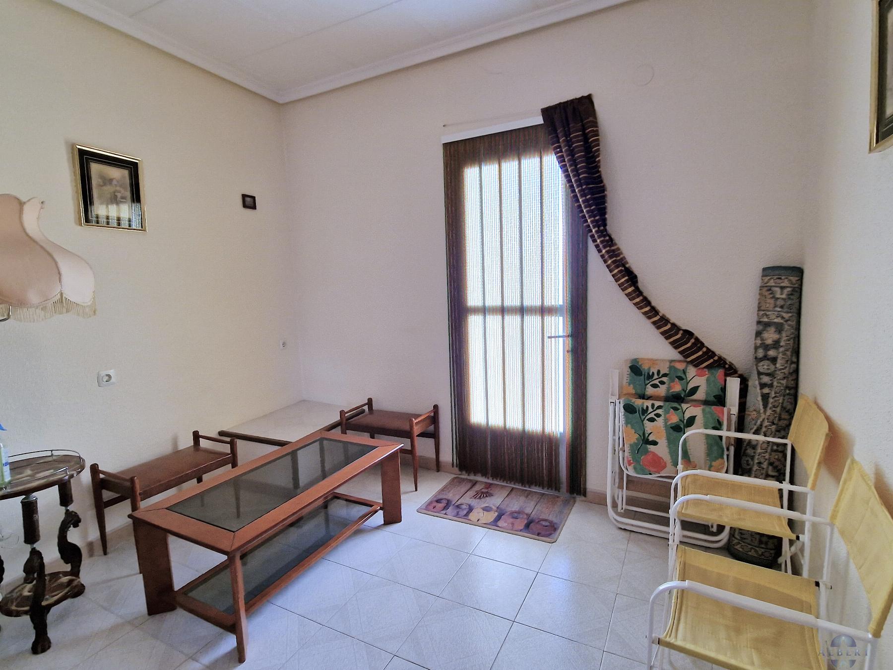 For sale of house in Monóvar-Monòver