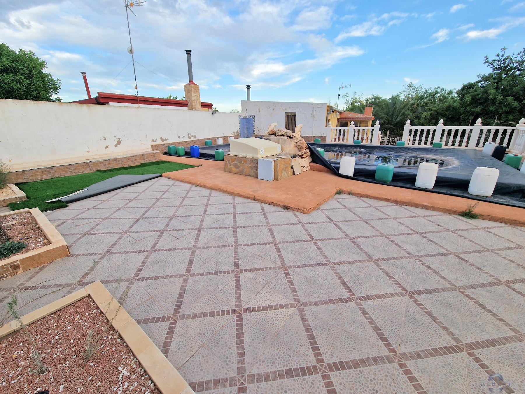 Venta de chalet en Novelda