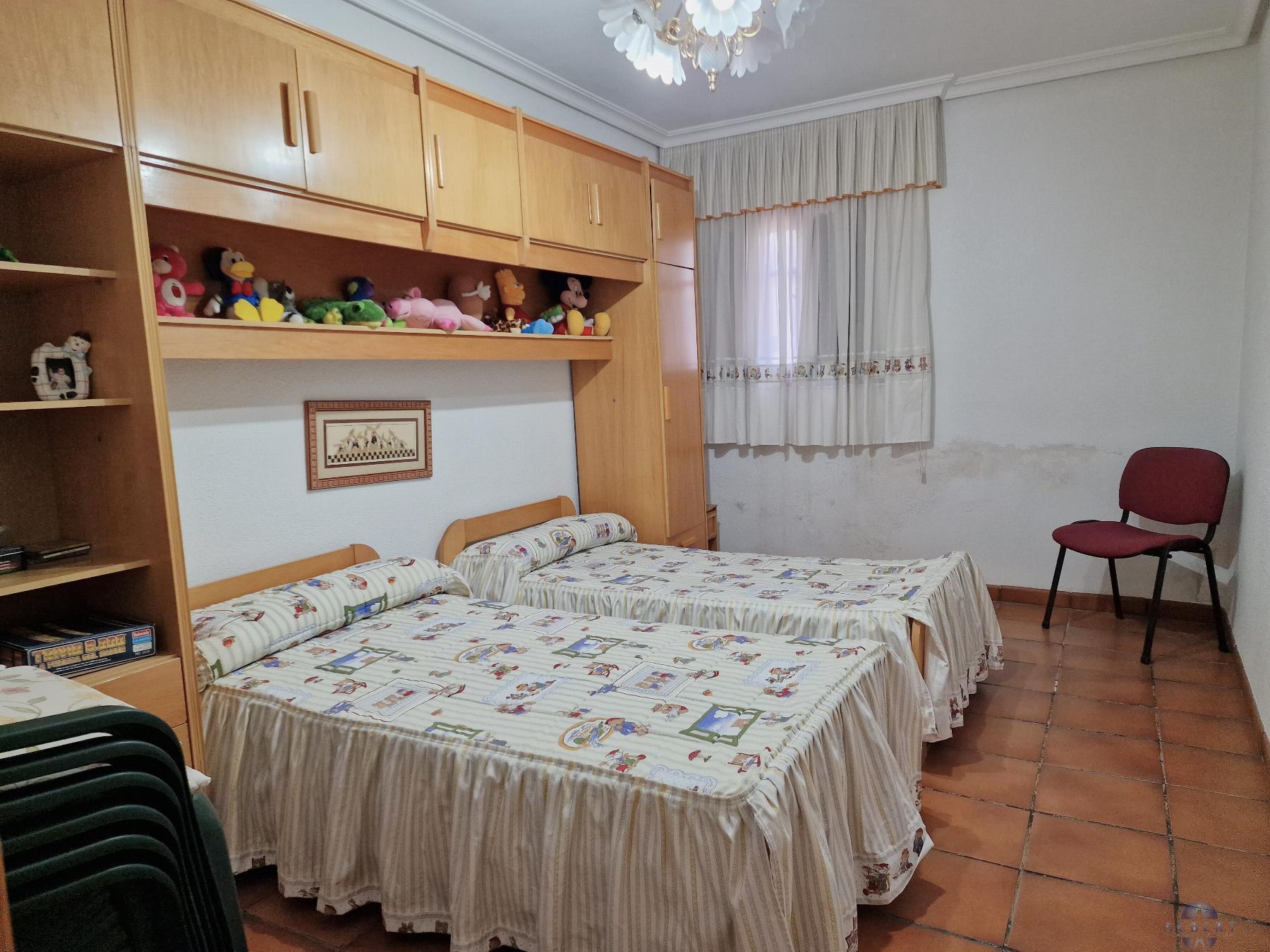 Venta de chalet en Novelda