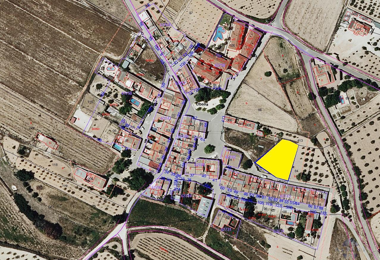 For sale of land in El Pinós