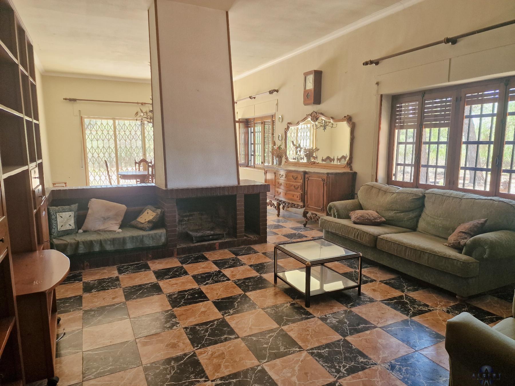 Venta de chalet en Elda