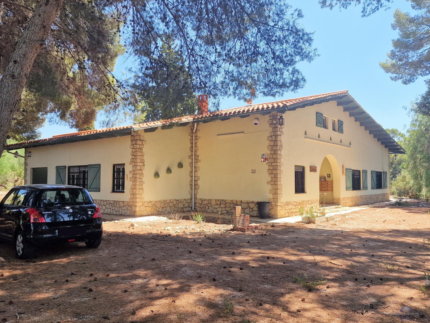 Venta de chalet en Elda