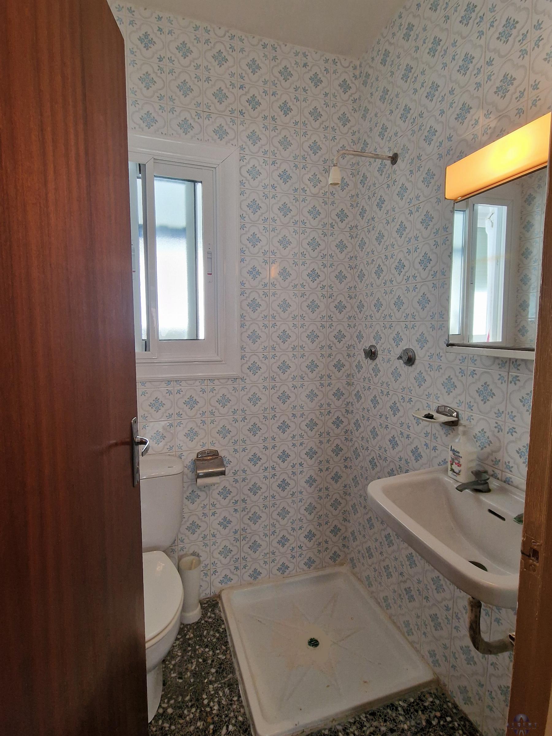For sale of flat in Monóvar-Monòver