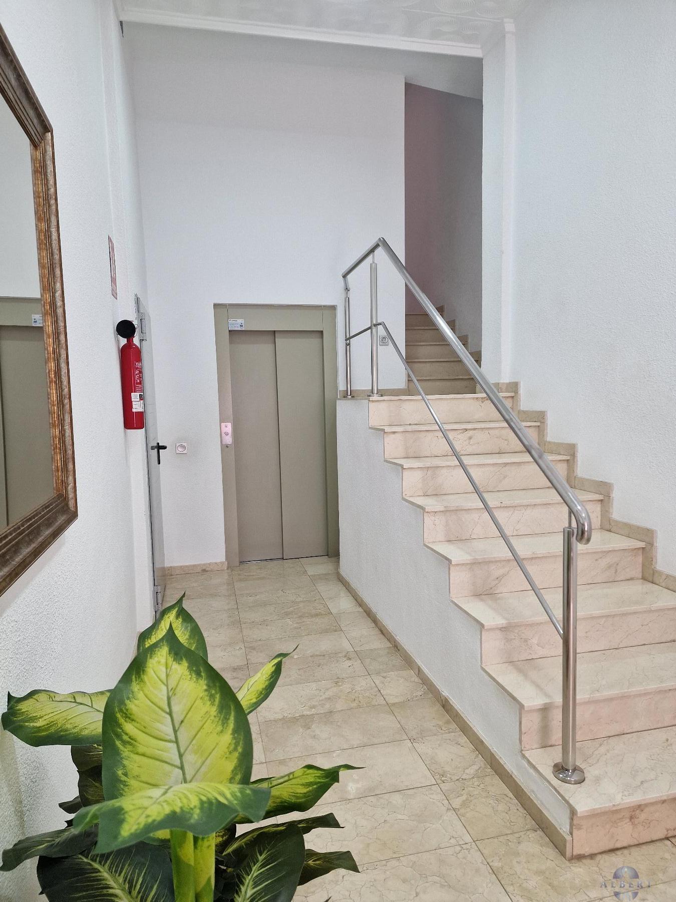 For sale of flat in Monóvar-Monòver