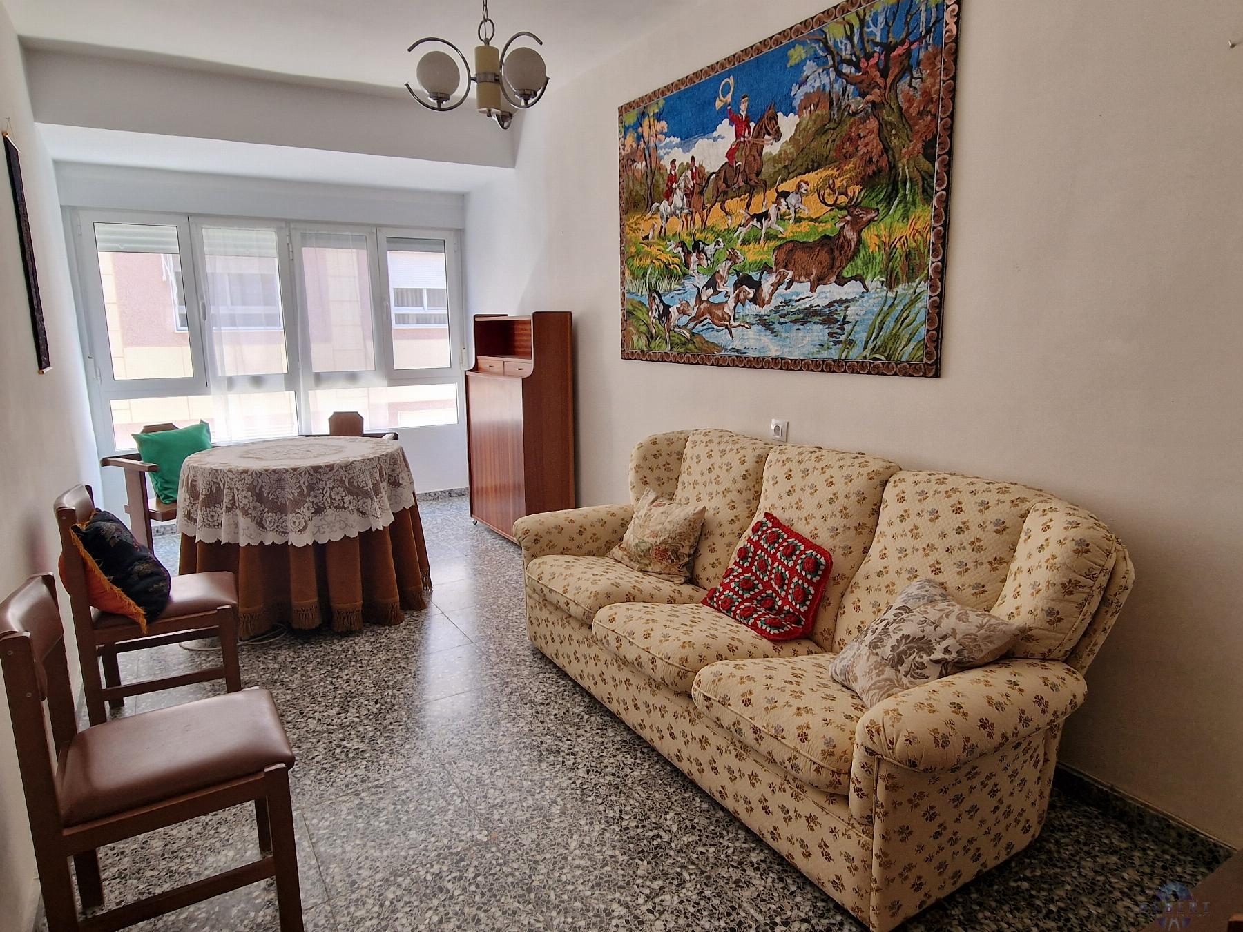 For sale of flat in Monóvar-Monòver