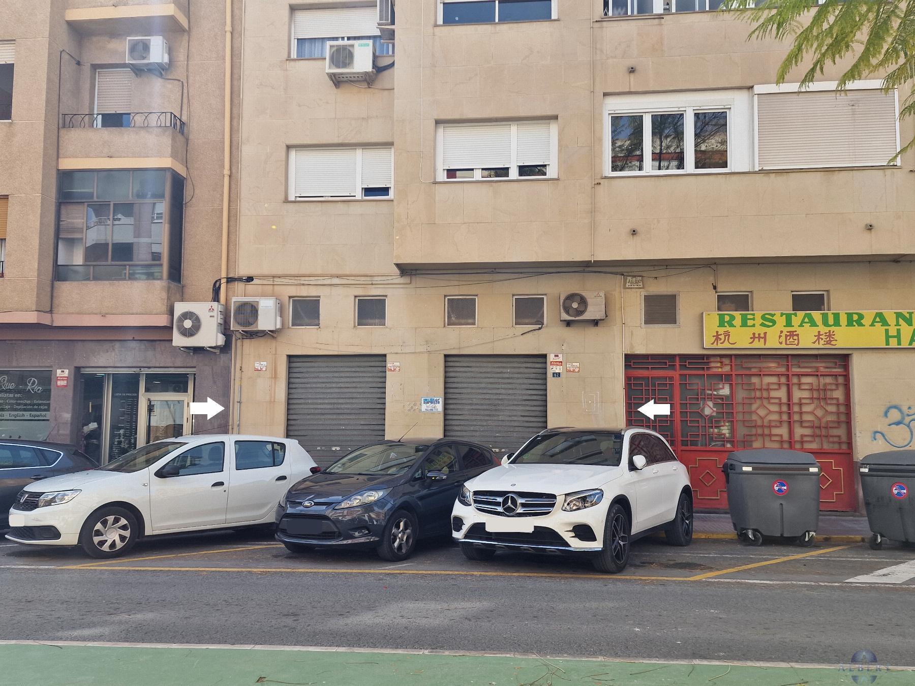 For rent of commercial in Novelda