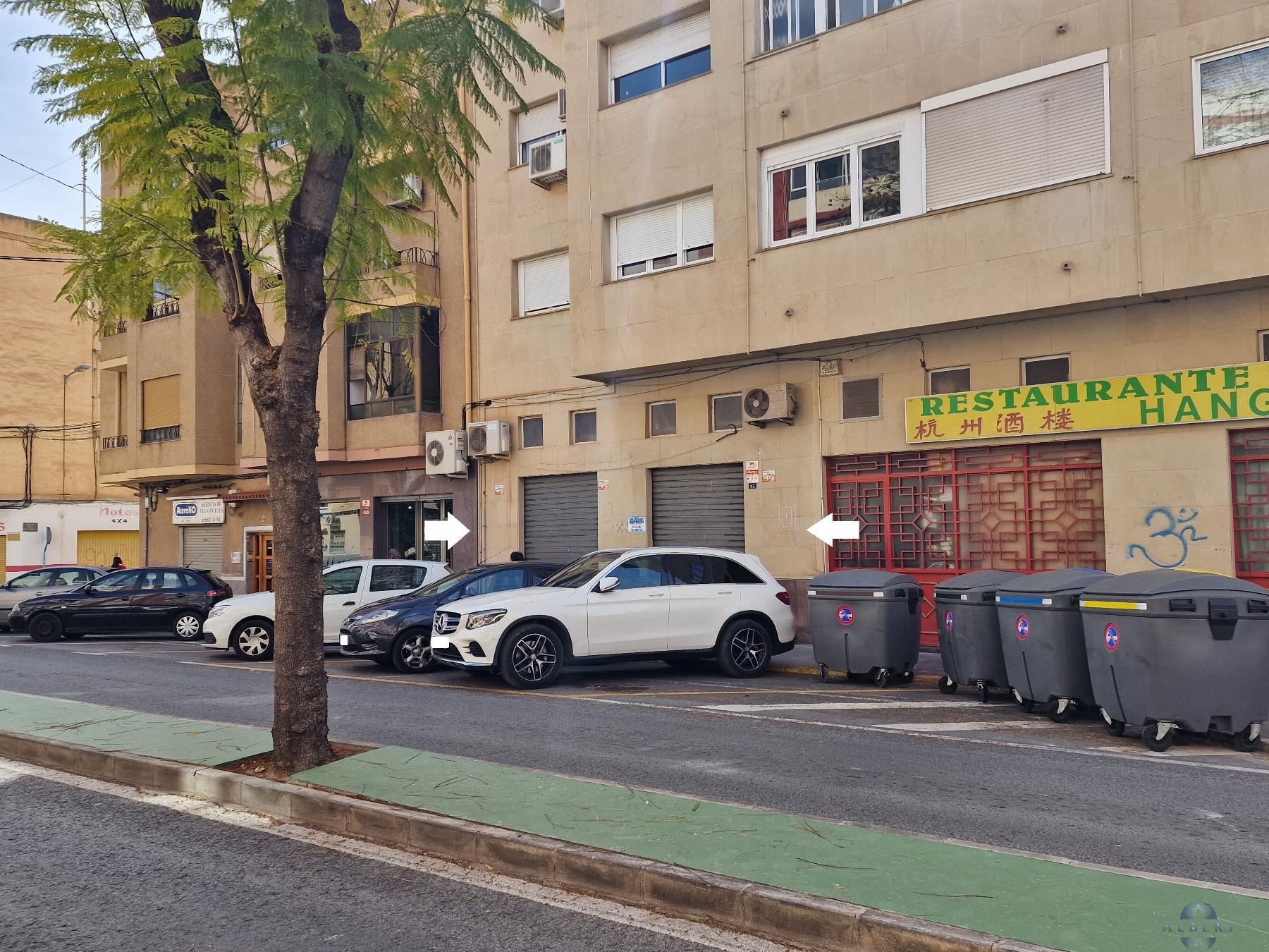 For rent of commercial in Novelda