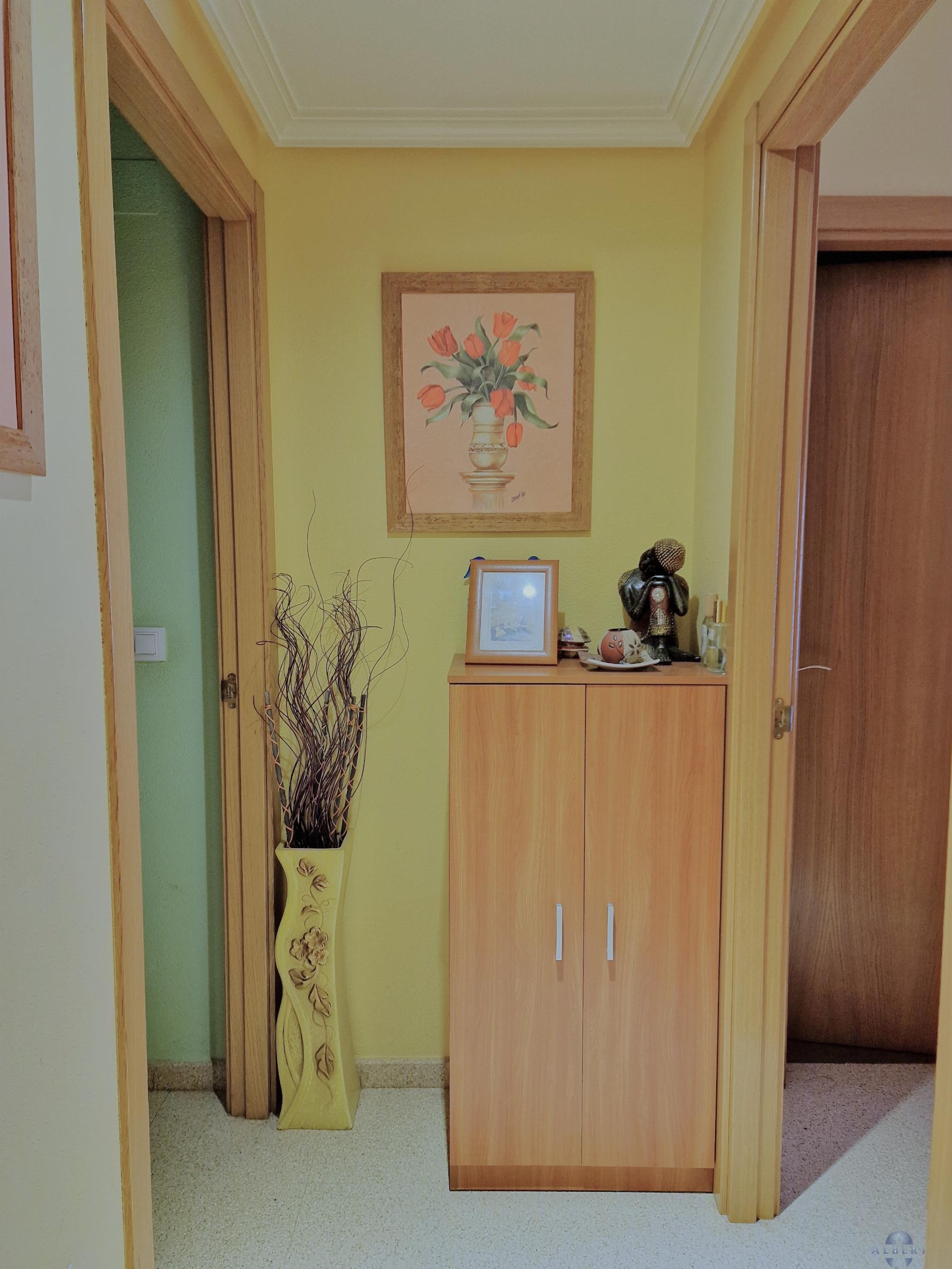 For sale of flat in Novelda