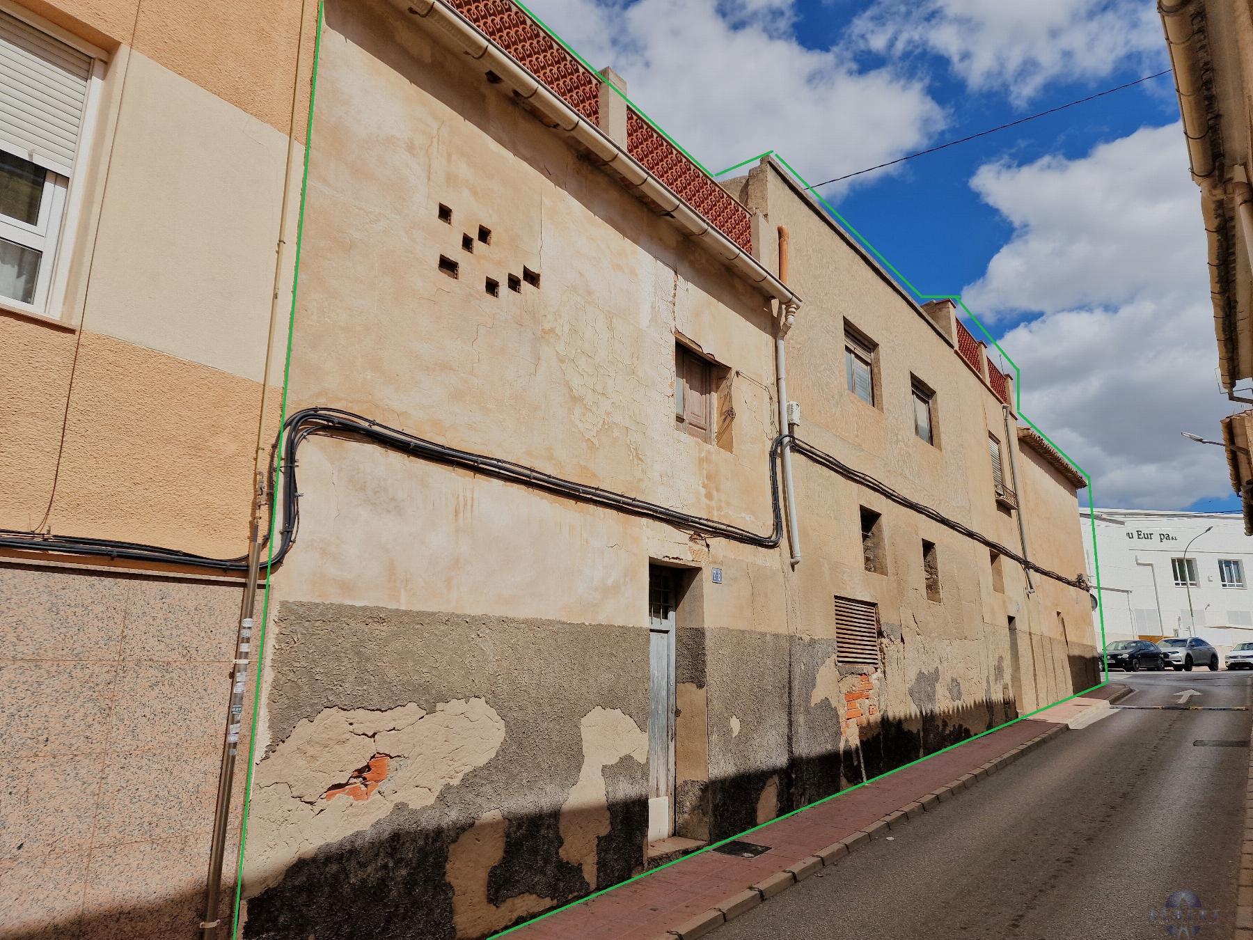 For sale of house in Monóvar-Monòver