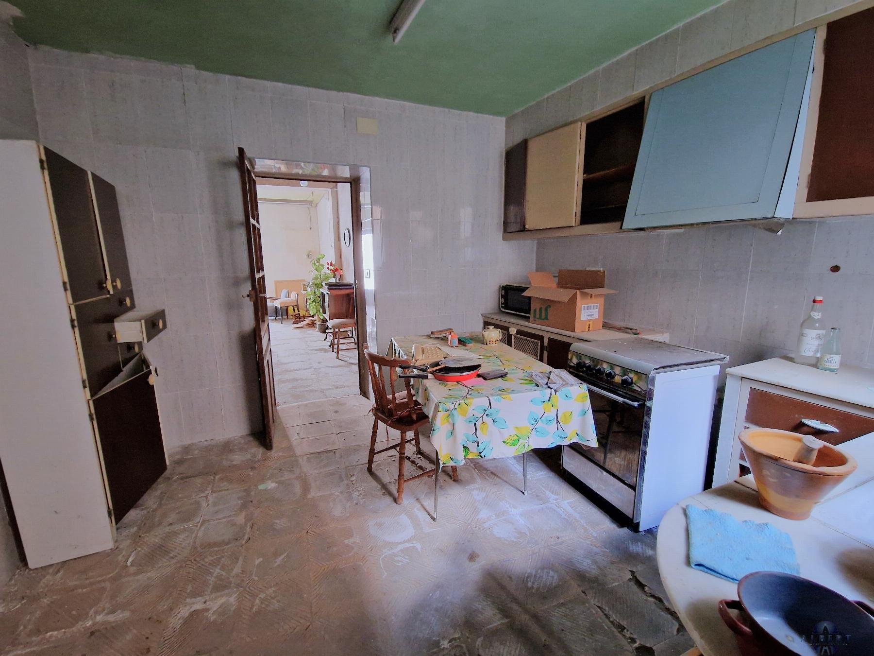 For sale of house in Monóvar-Monòver