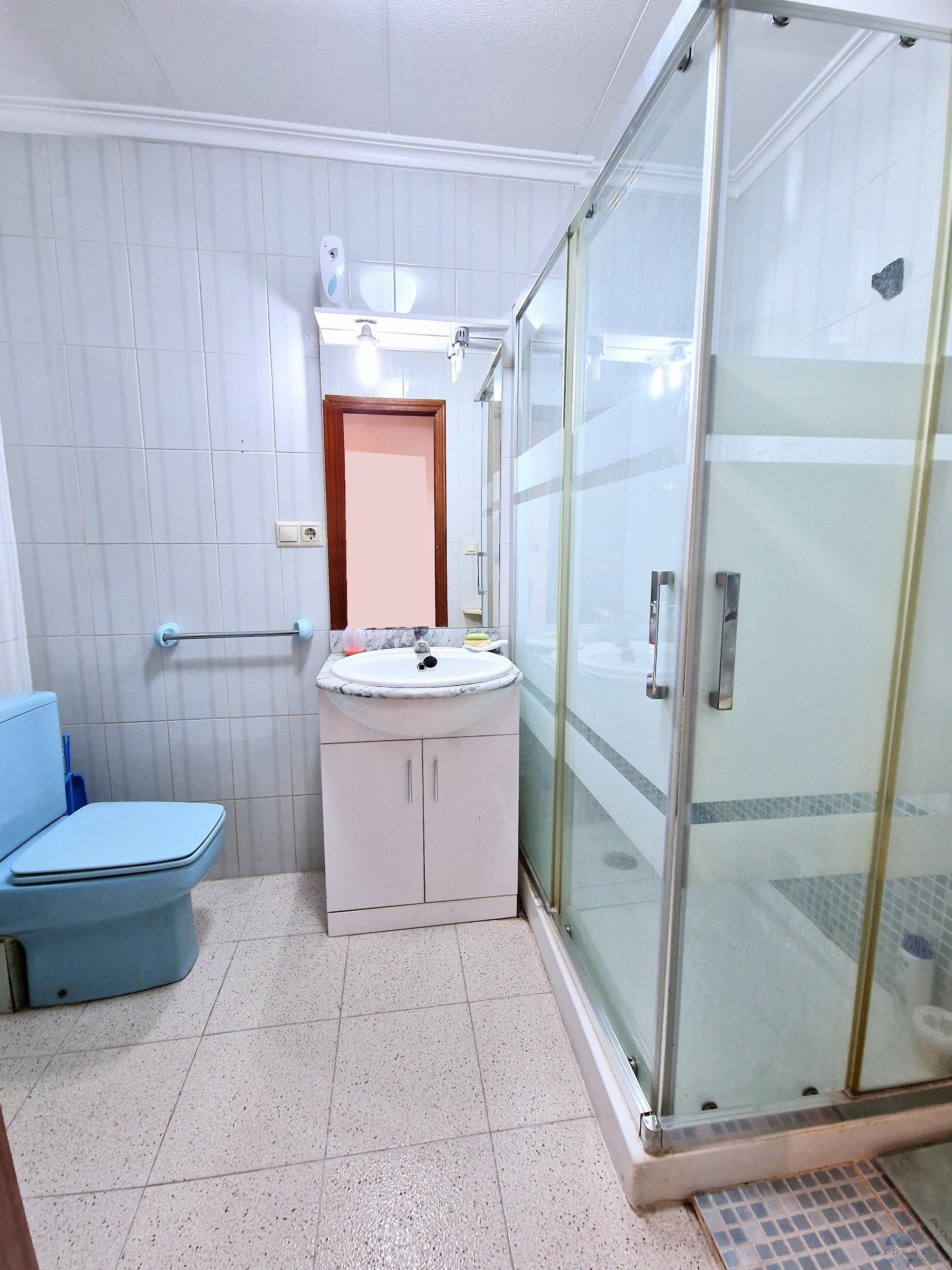 For sale of house in Monóvar-Monòver